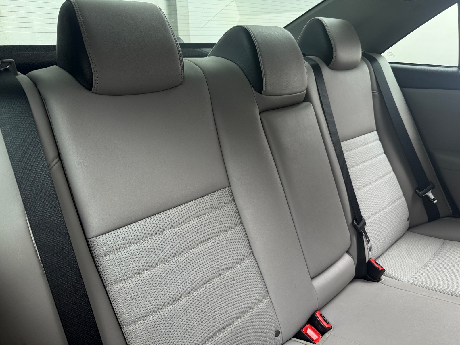 Thumbnail: 2016 Toyota Camry - 6
