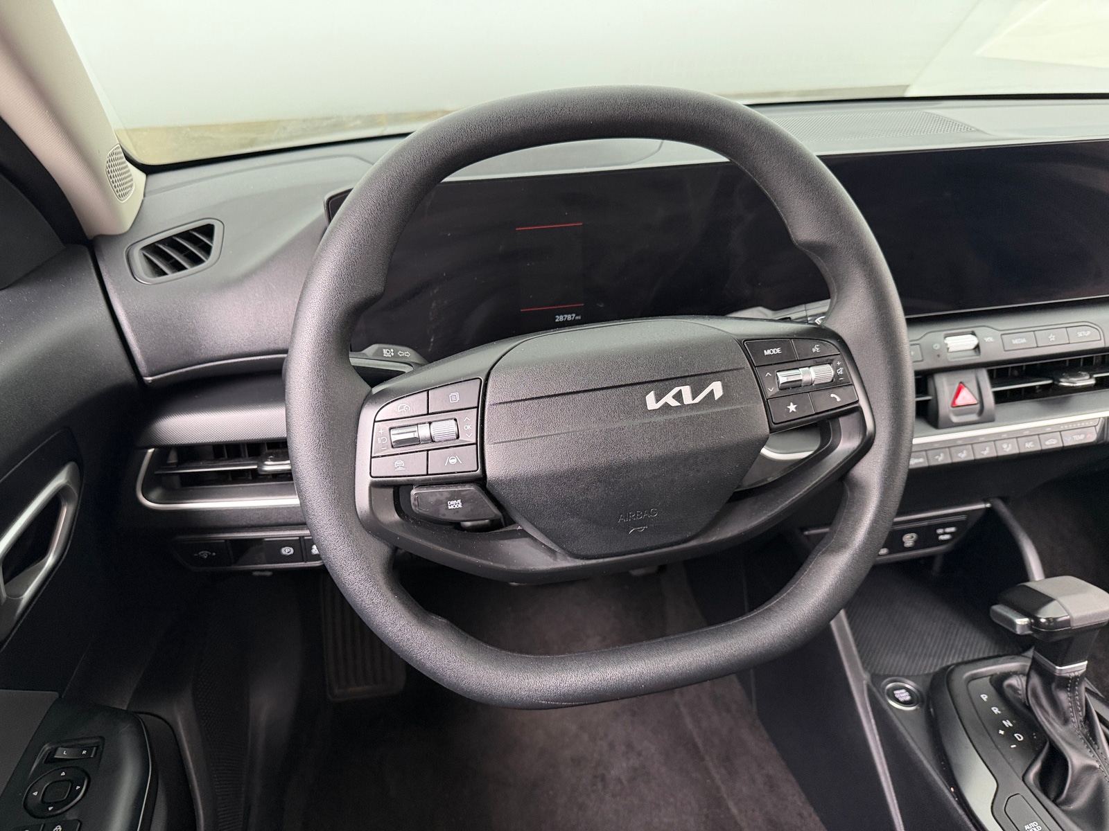 Thumbnail: 2025 Kia K4 - 5