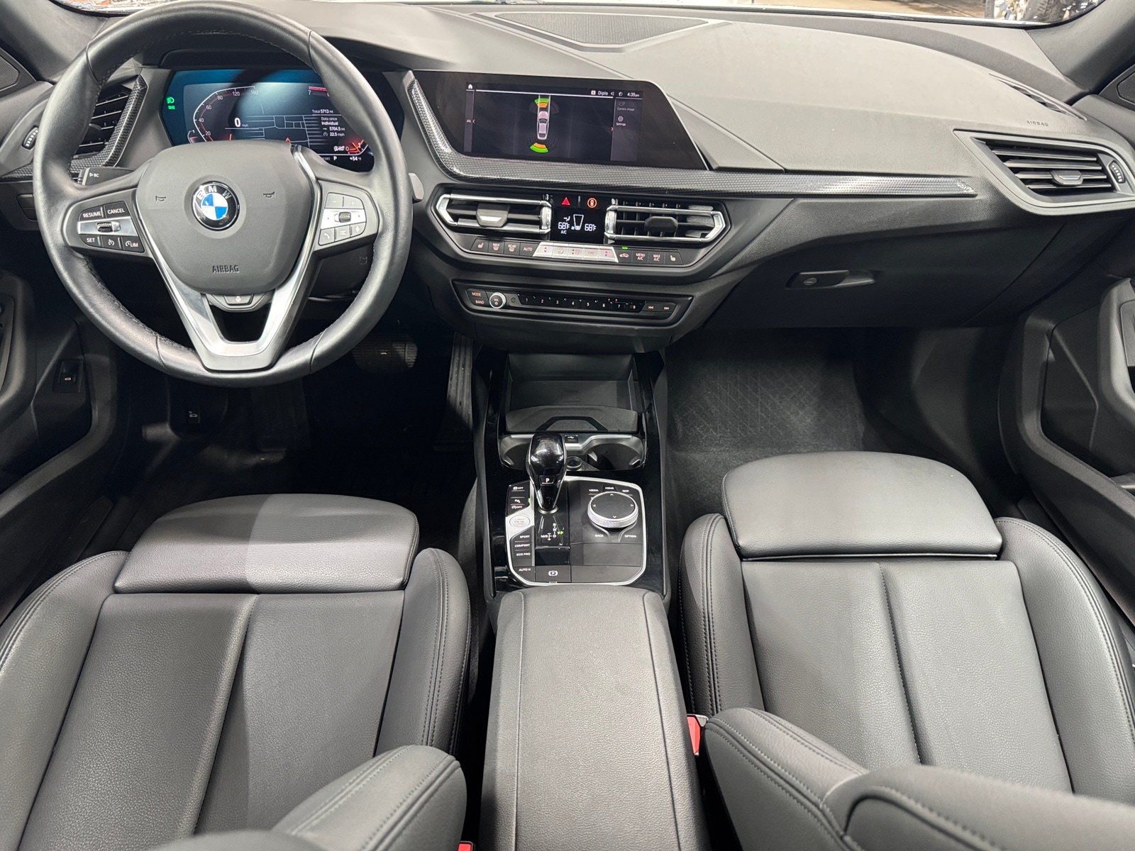 Thumbnail: 2024 BMW 2 Series - 2