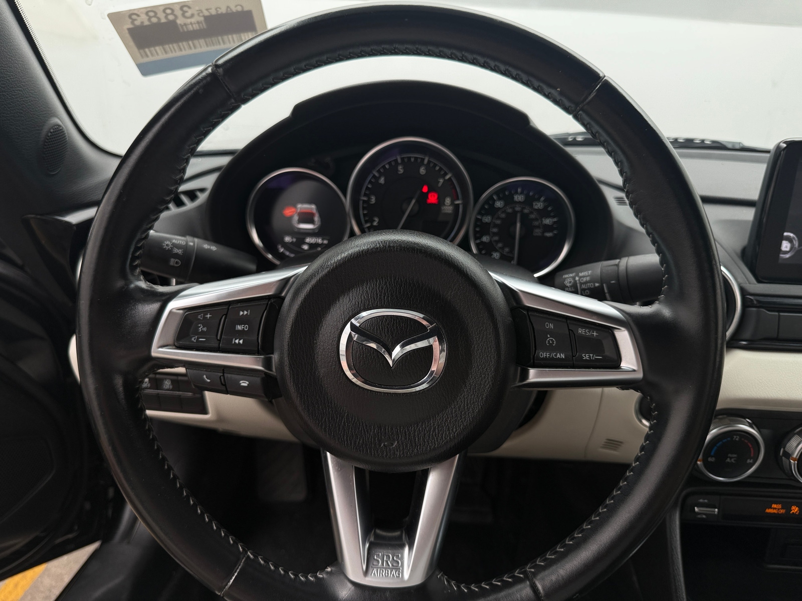 Thumbnail: 2021 Mazda MX-5 Miata - 3