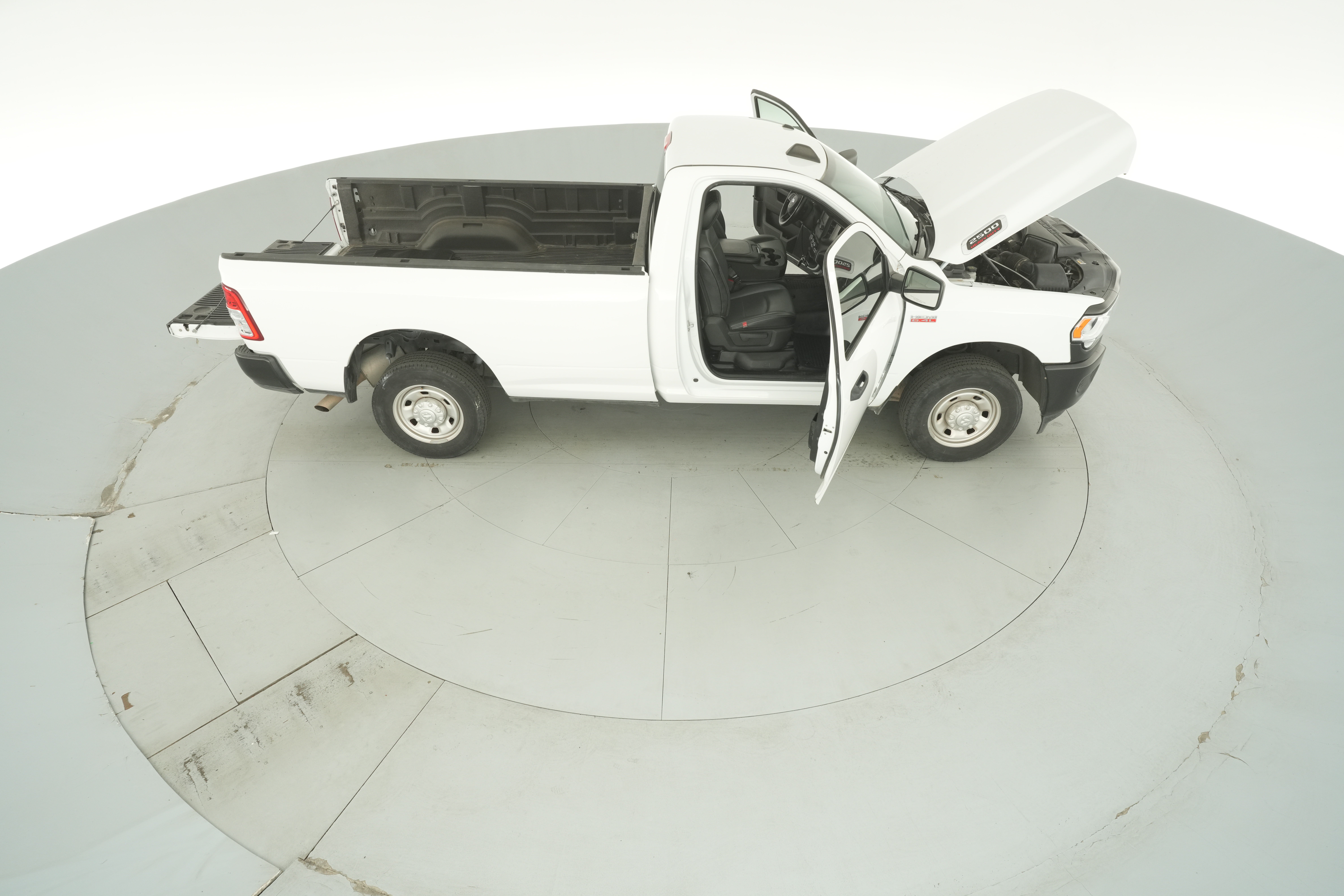 2022 RAM Ram 2500 Pickup Tradesman - Photo 44