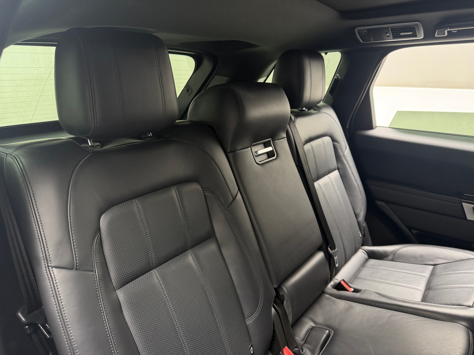 Thumbnail: 2020 Land Rover Range Rover Sport - 5