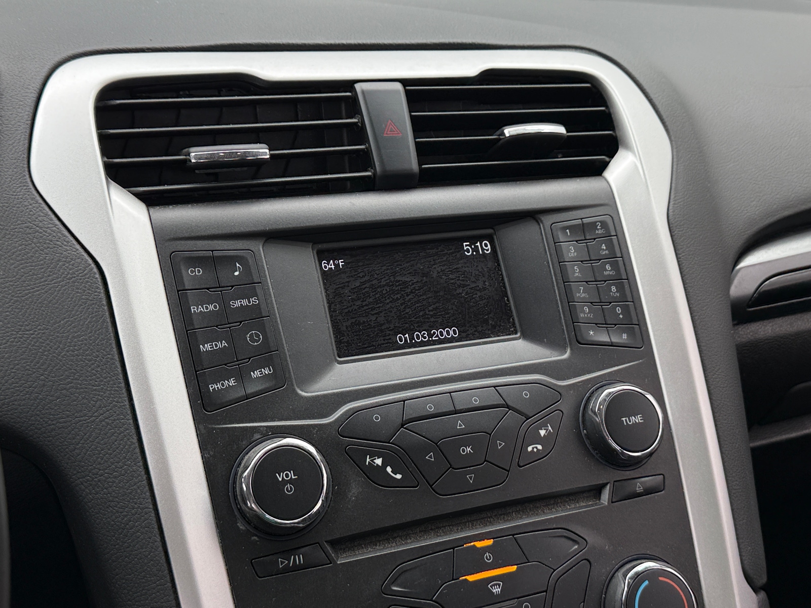 Thumbnail: 2016 Ford Fusion - 4