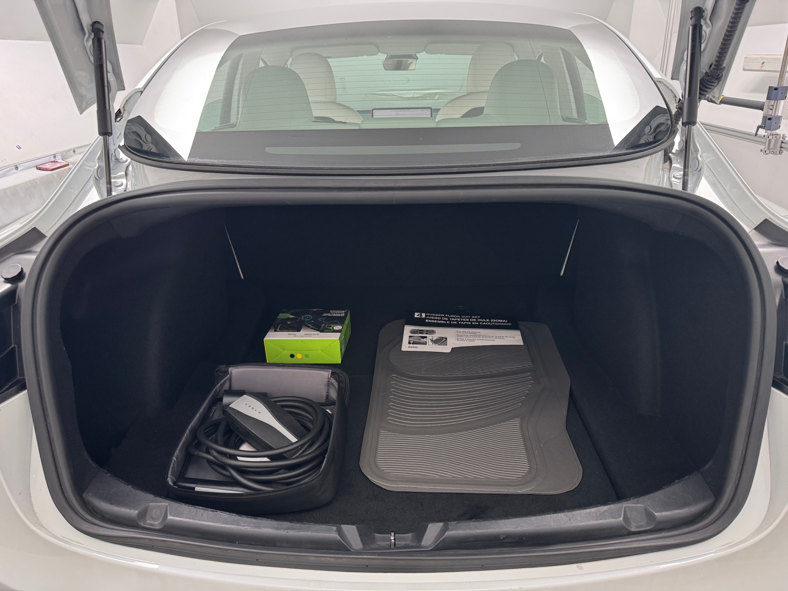 Thumbnail: 2020 Tesla Model 3 - 6