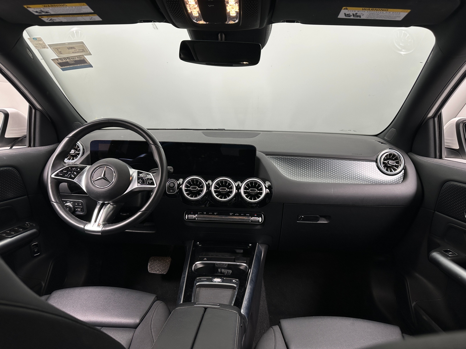 Thumbnail: 2025 Mercedes-Benz GLA - 2