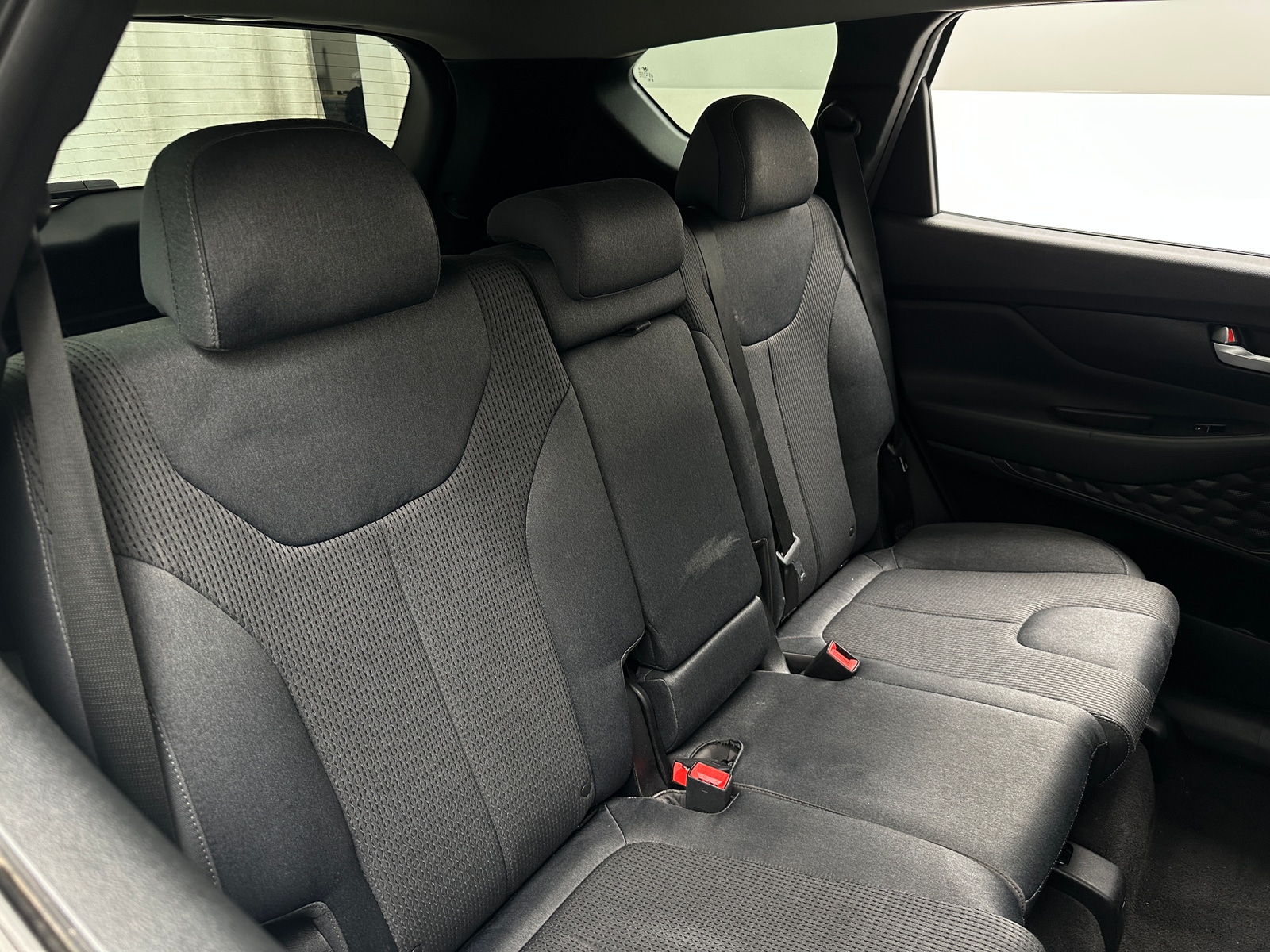 Thumbnail: 2019 Hyundai Santa Fe - 6