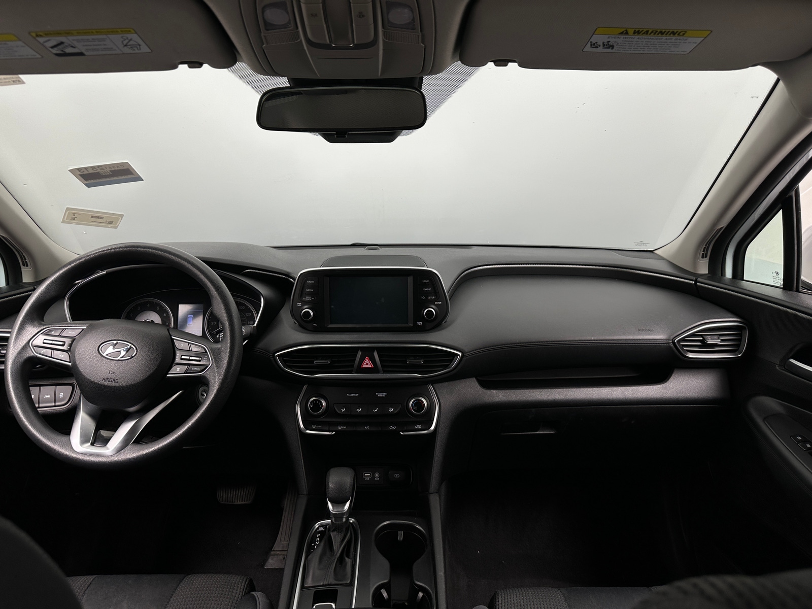 Thumbnail: 2019 Hyundai Santa Fe - 3