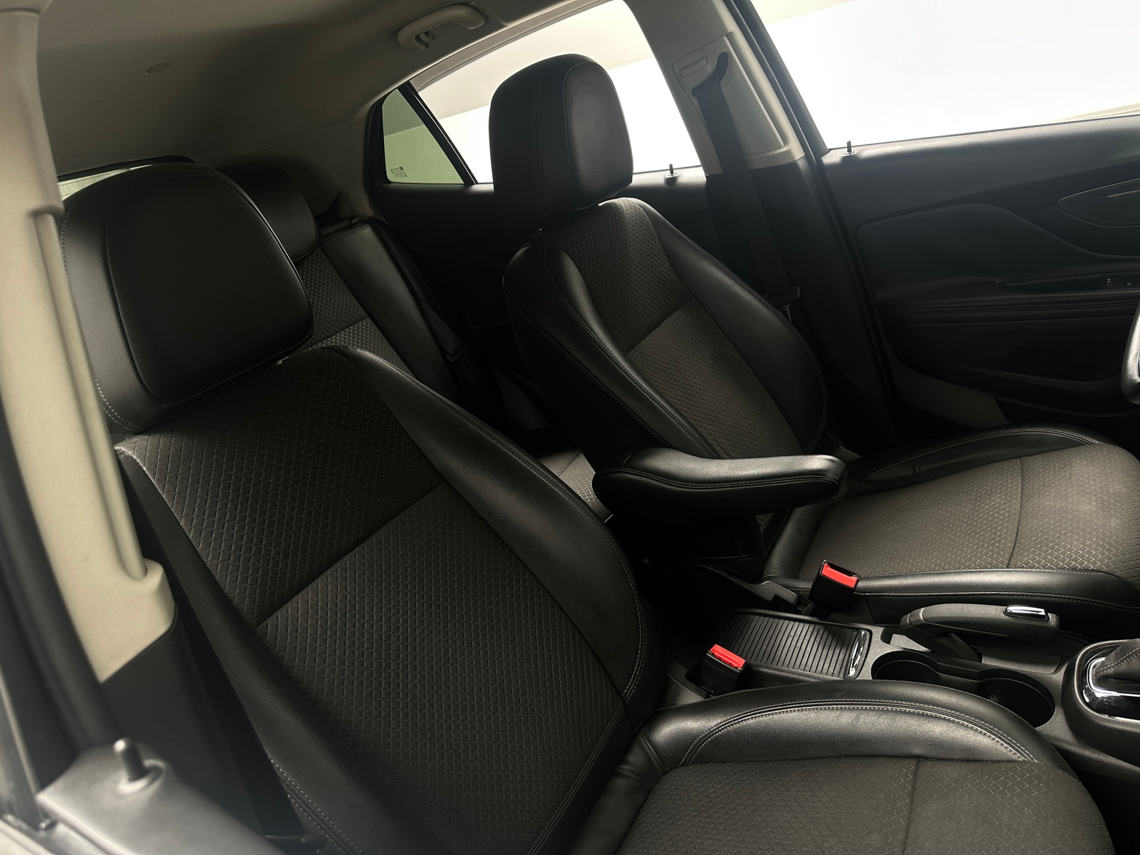 Thumbnail: 2018 Buick Encore - 2
