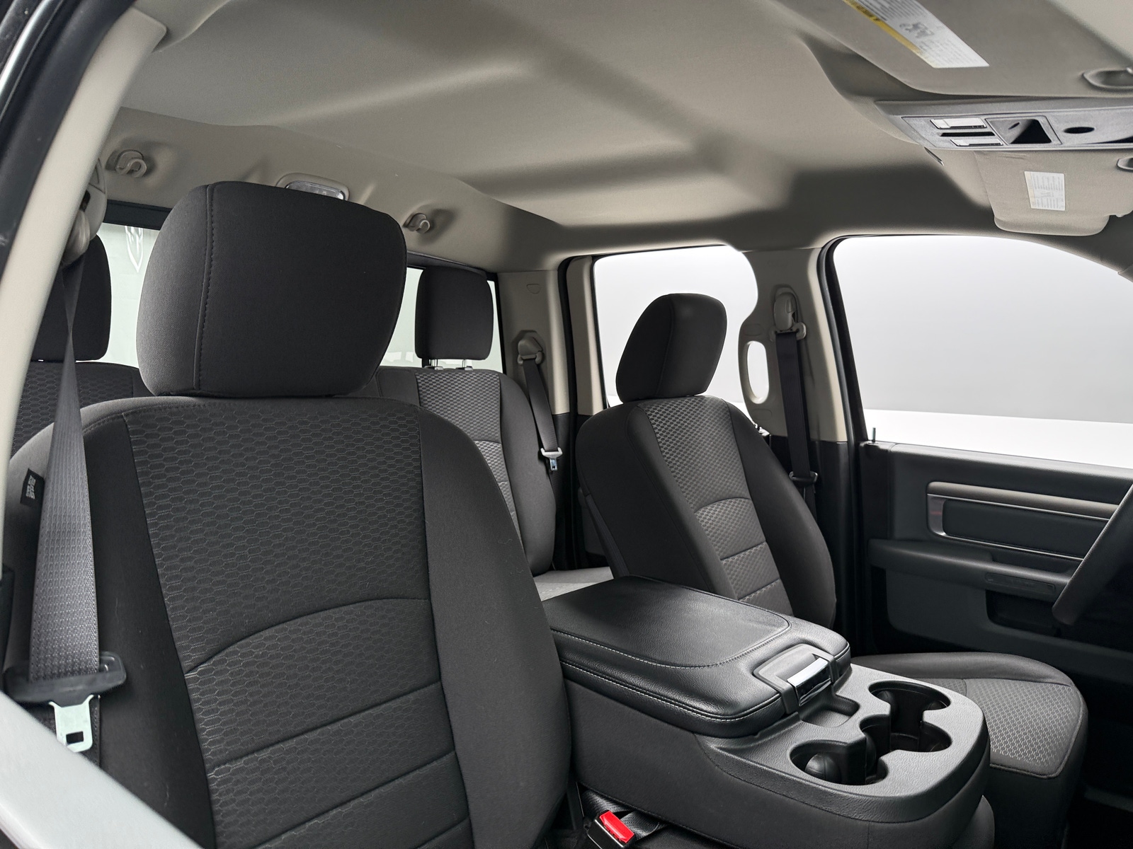 Thumbnail: 2019 RAM 1500 Classic - 2