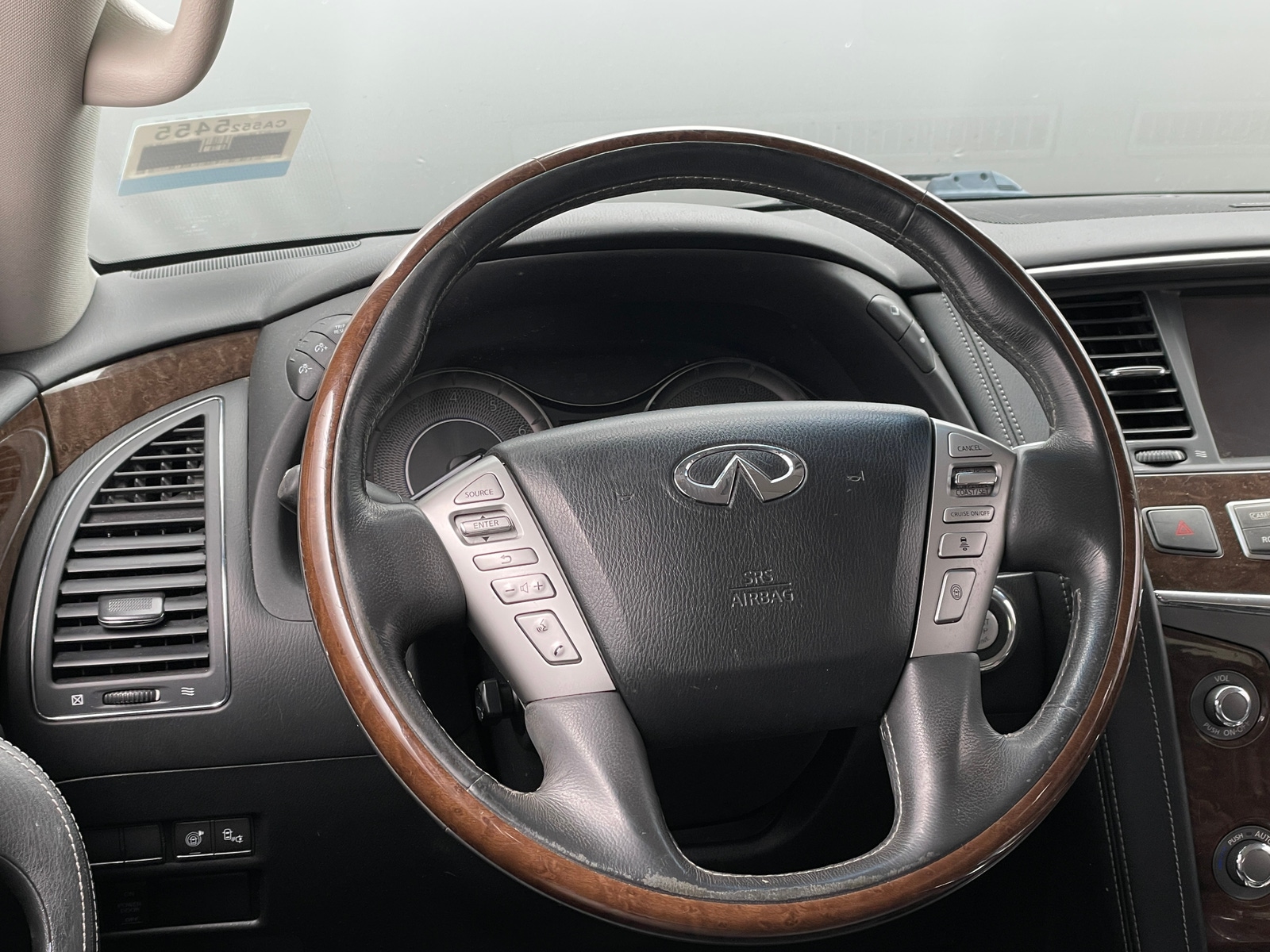 Thumbnail: 2015 INFINITI QX80 - 4