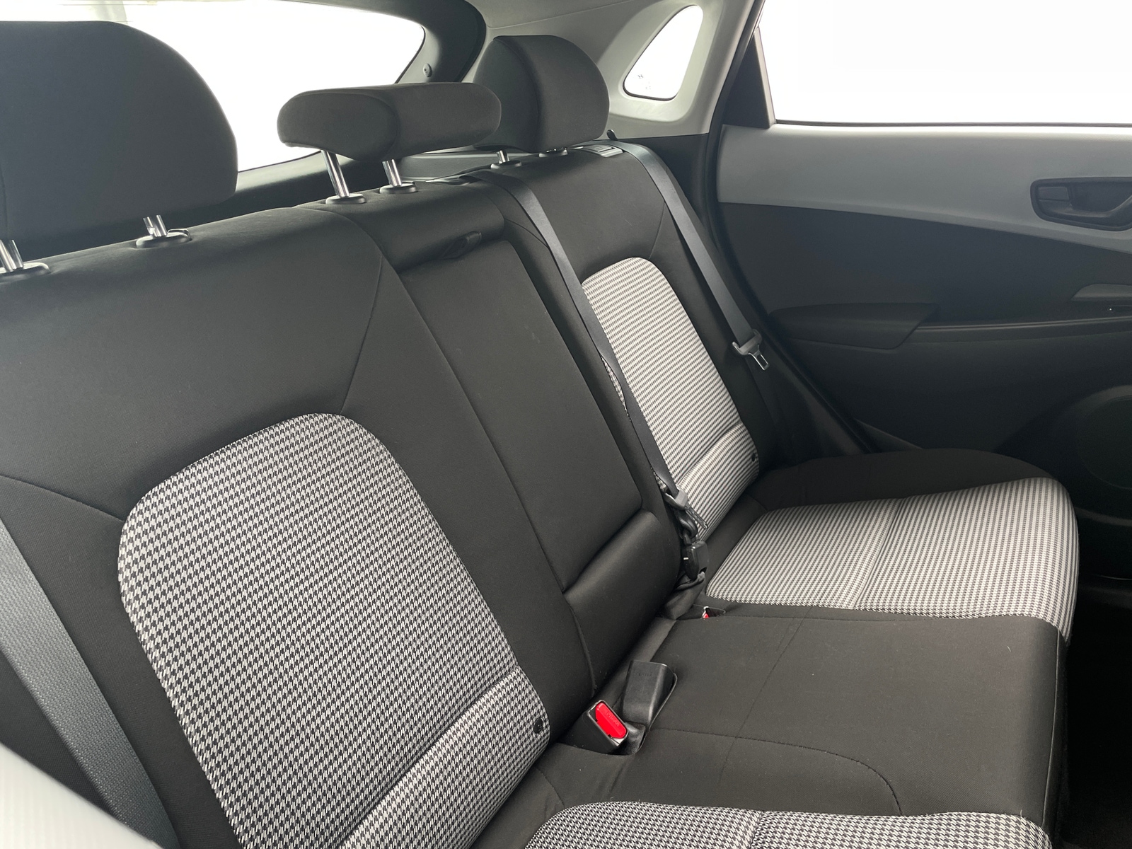 Thumbnail: 2020 Hyundai Kona - 6
