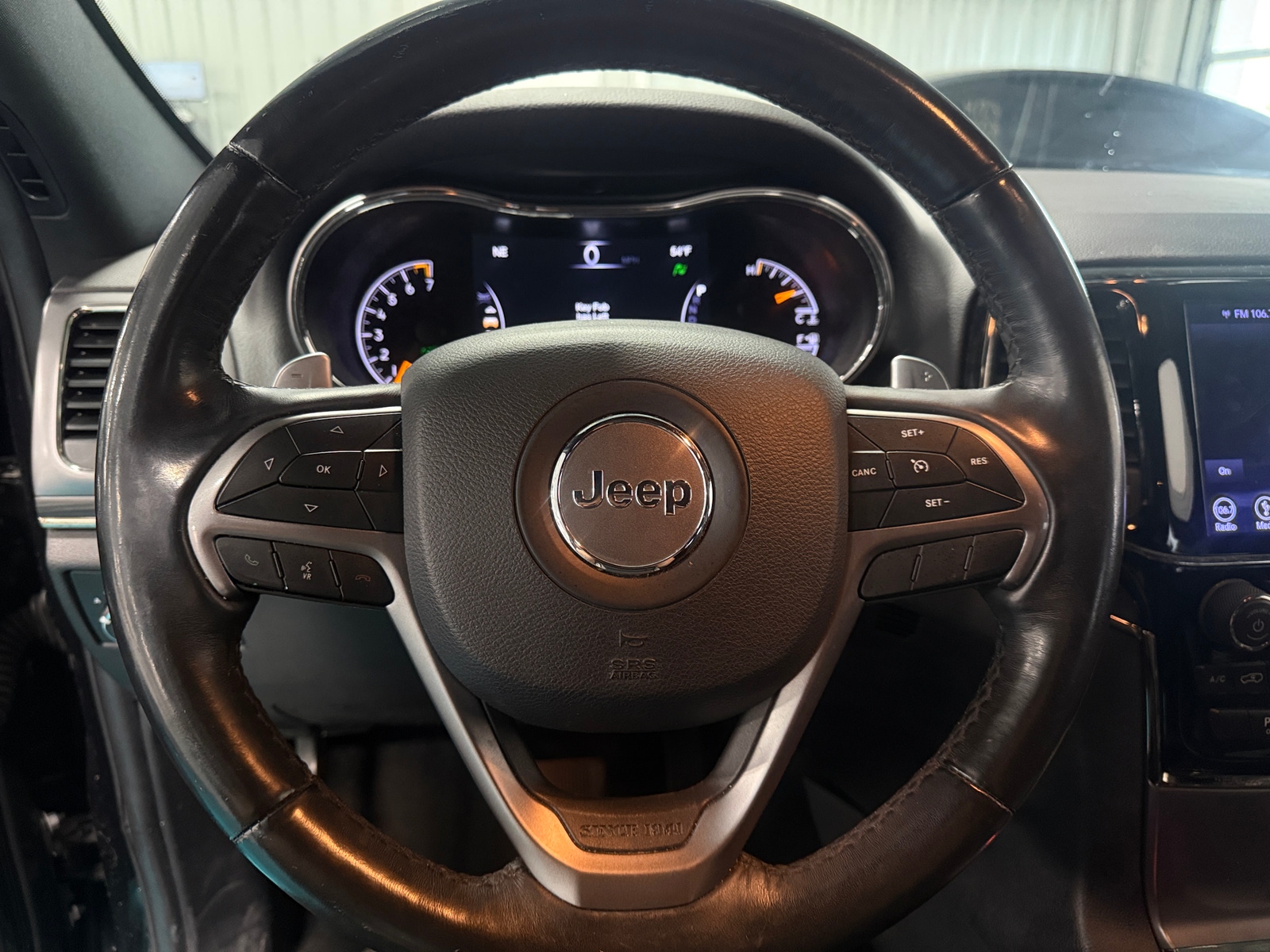 Thumbnail: 2019 Jeep Grand Cherokee - 4