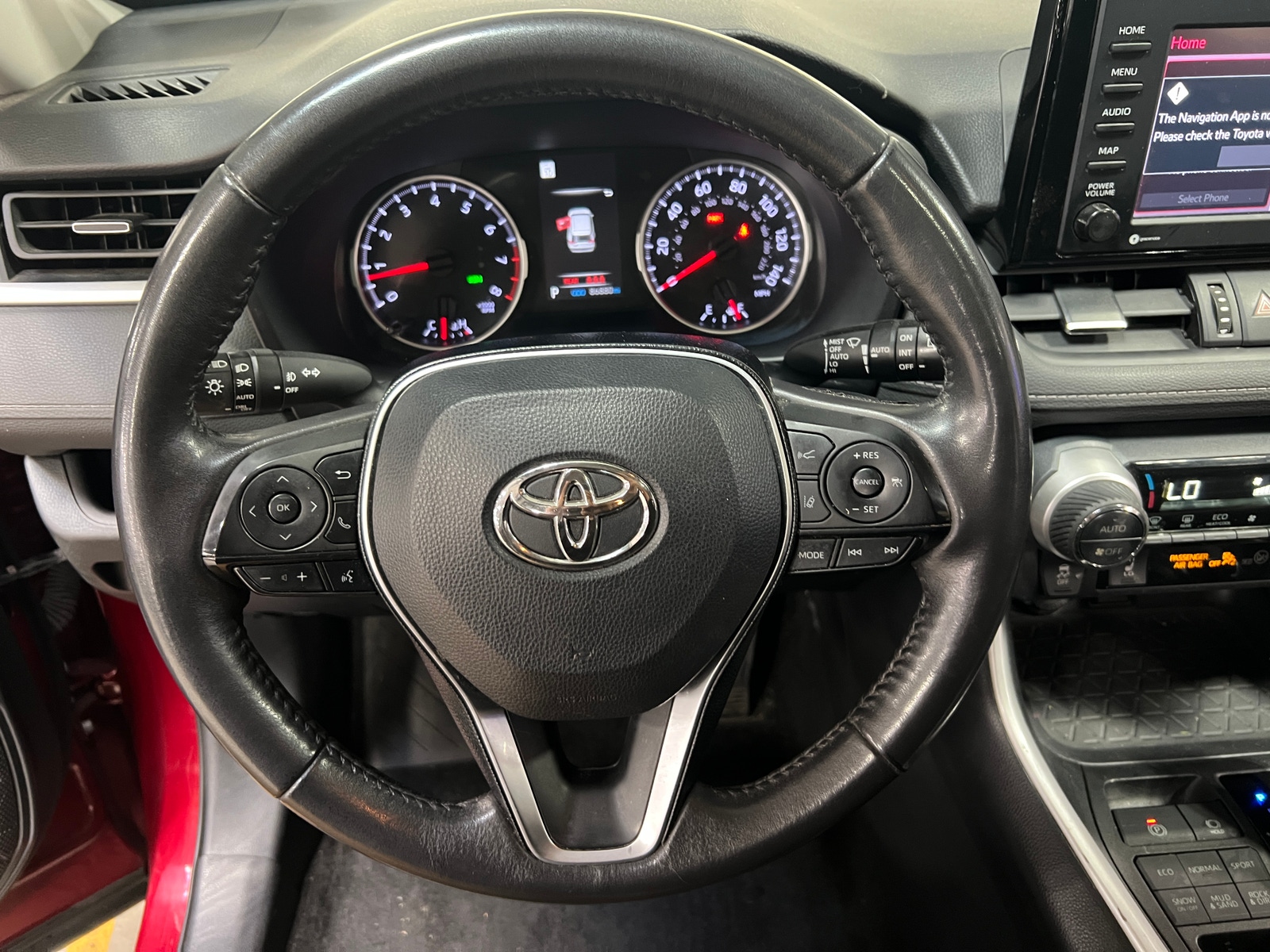 Thumbnail: 2021 Toyota RAV4 - 4