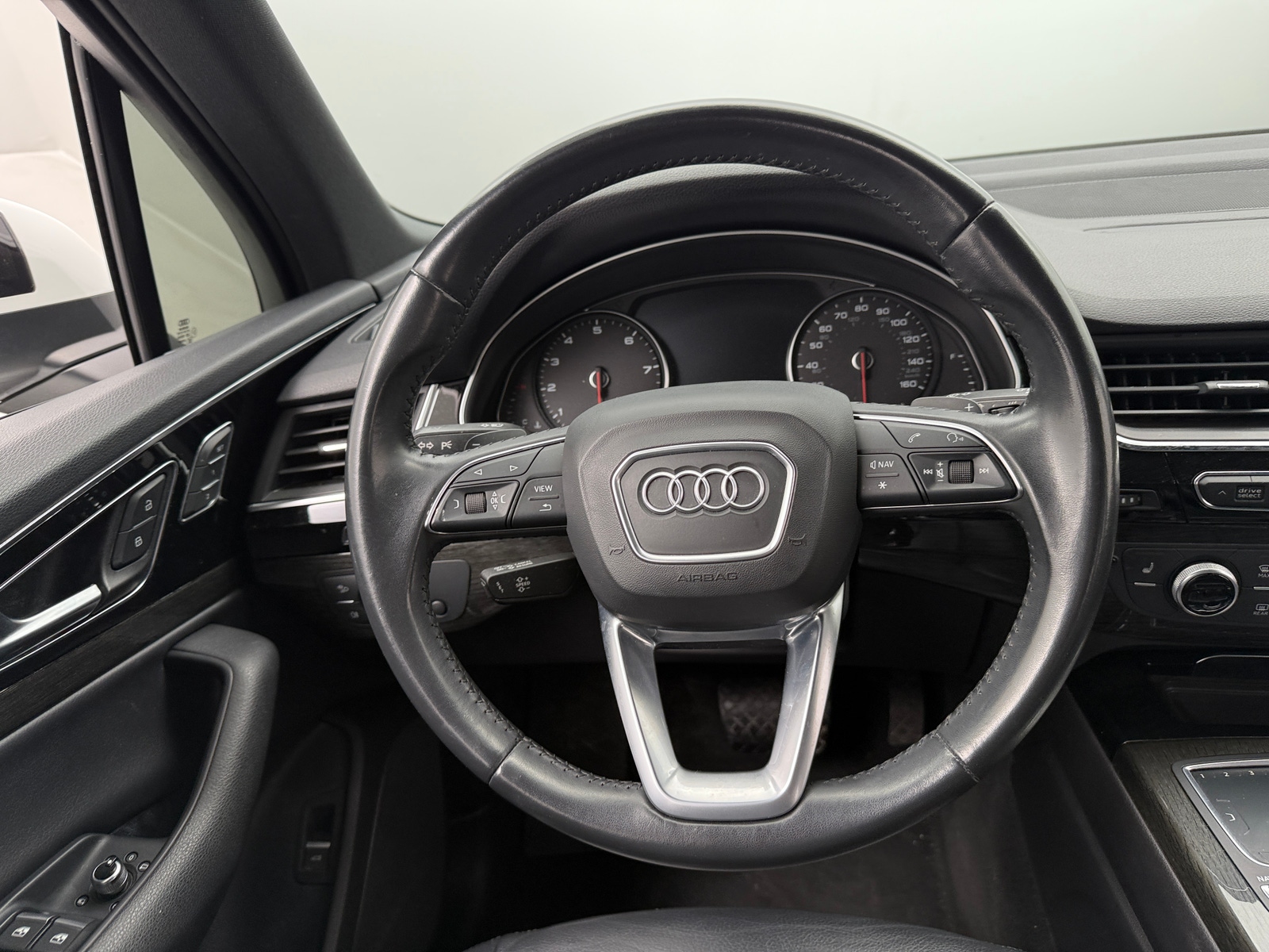 Thumbnail: 2019 Audi Q7 - 4