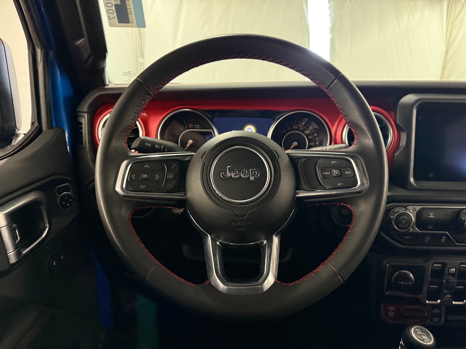 Thumbnail: 2023 Jeep Gladiator - 4