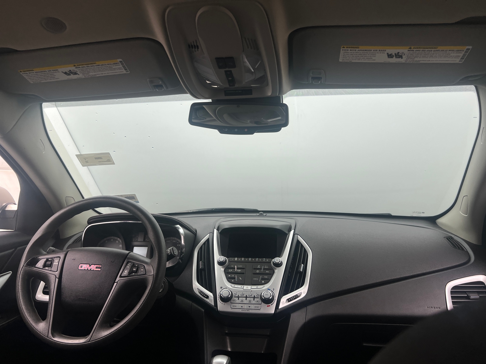Thumbnail: 2015 GMC Terrain - 3