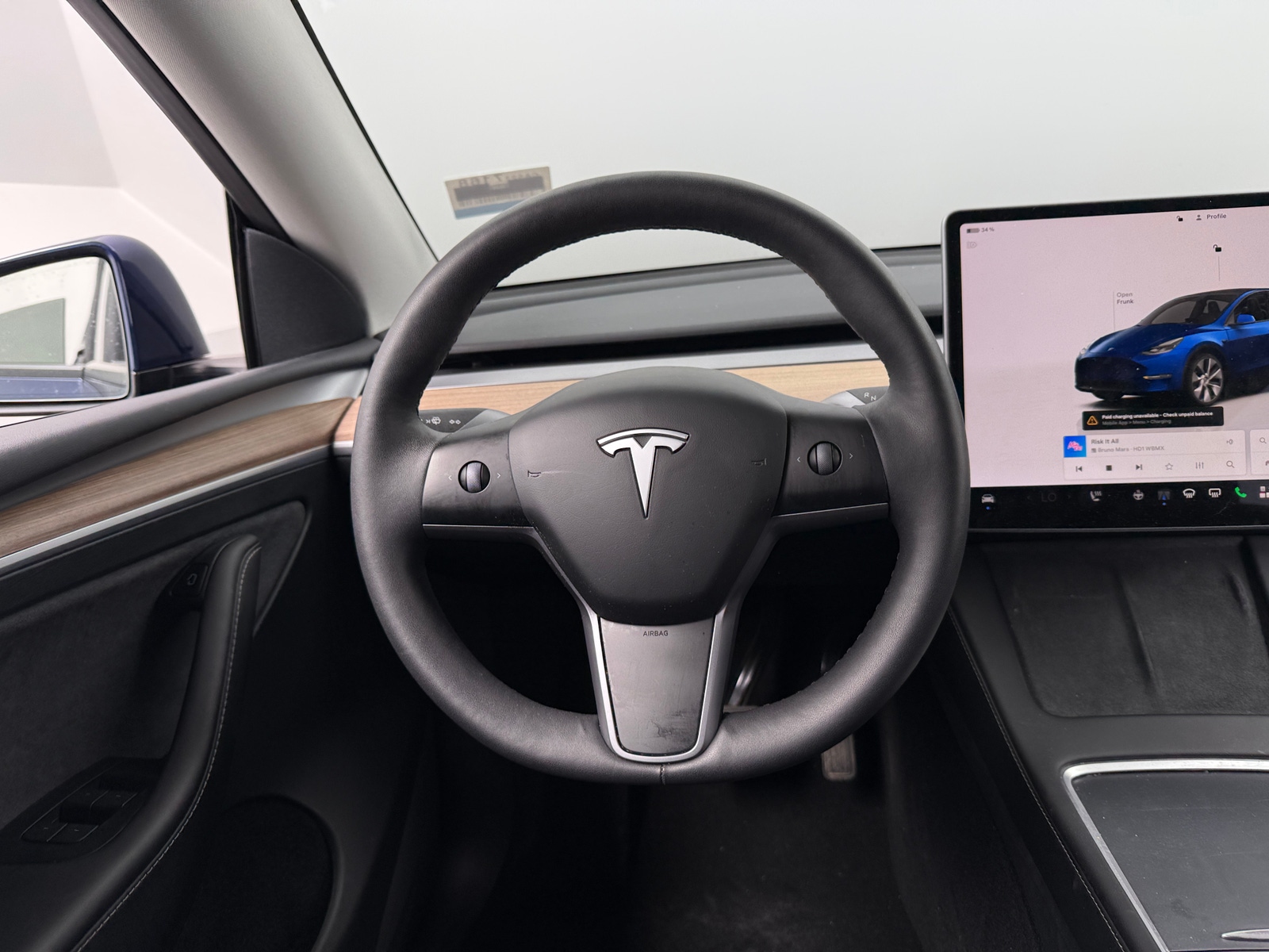Thumbnail: 2023 Tesla Model Y - 4