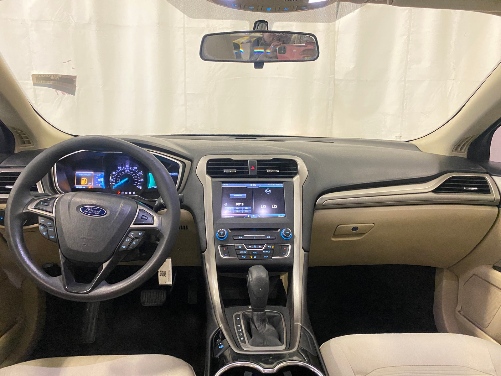Thumbnail: 2016 Ford Fusion - 3
