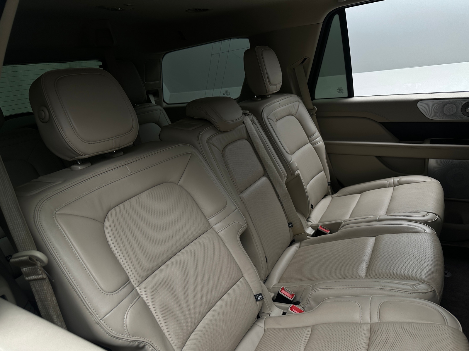 Thumbnail: 2019 Lincoln Navigator - 5