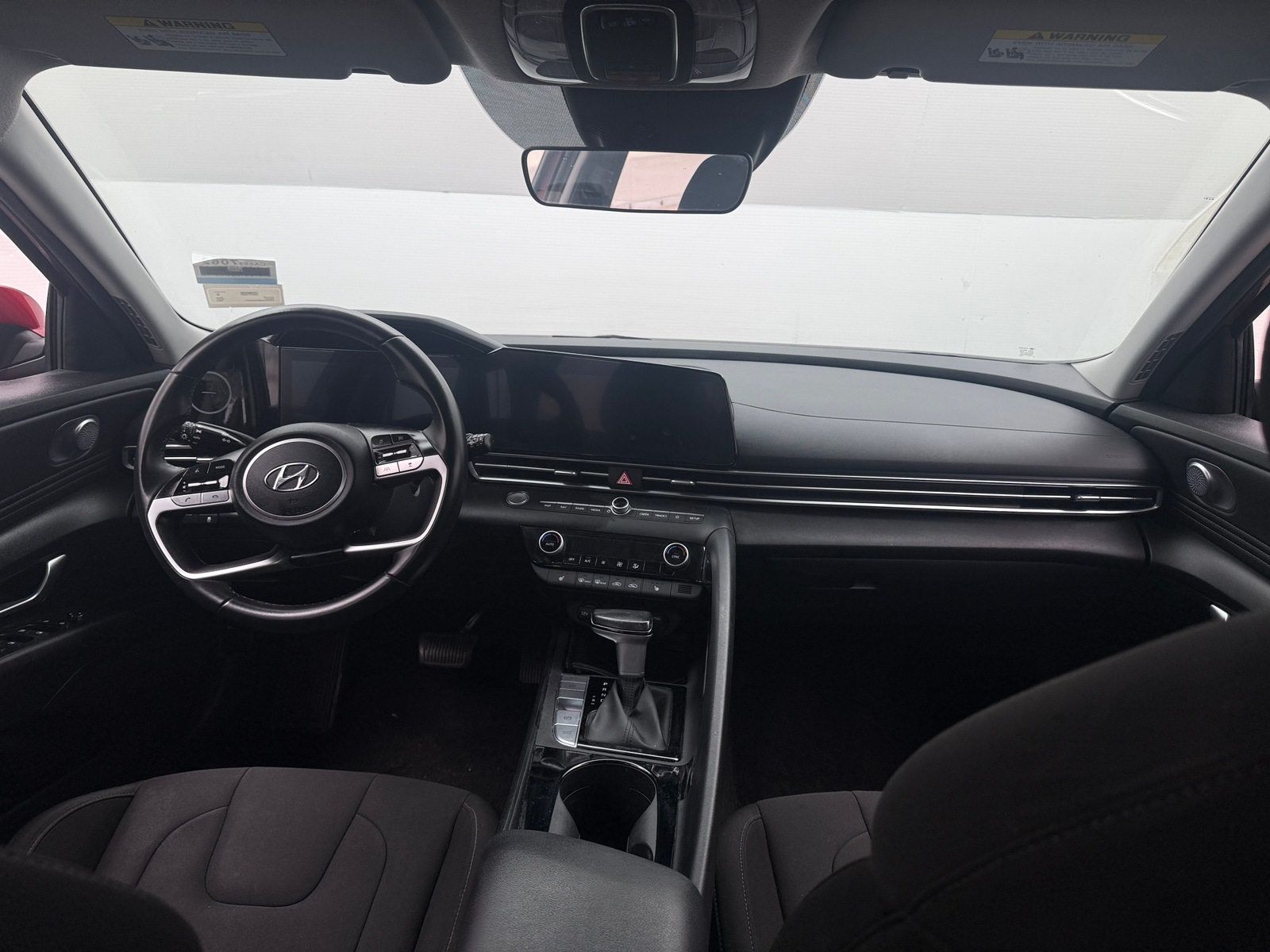 Thumbnail: 2023 Hyundai Elantra - 3