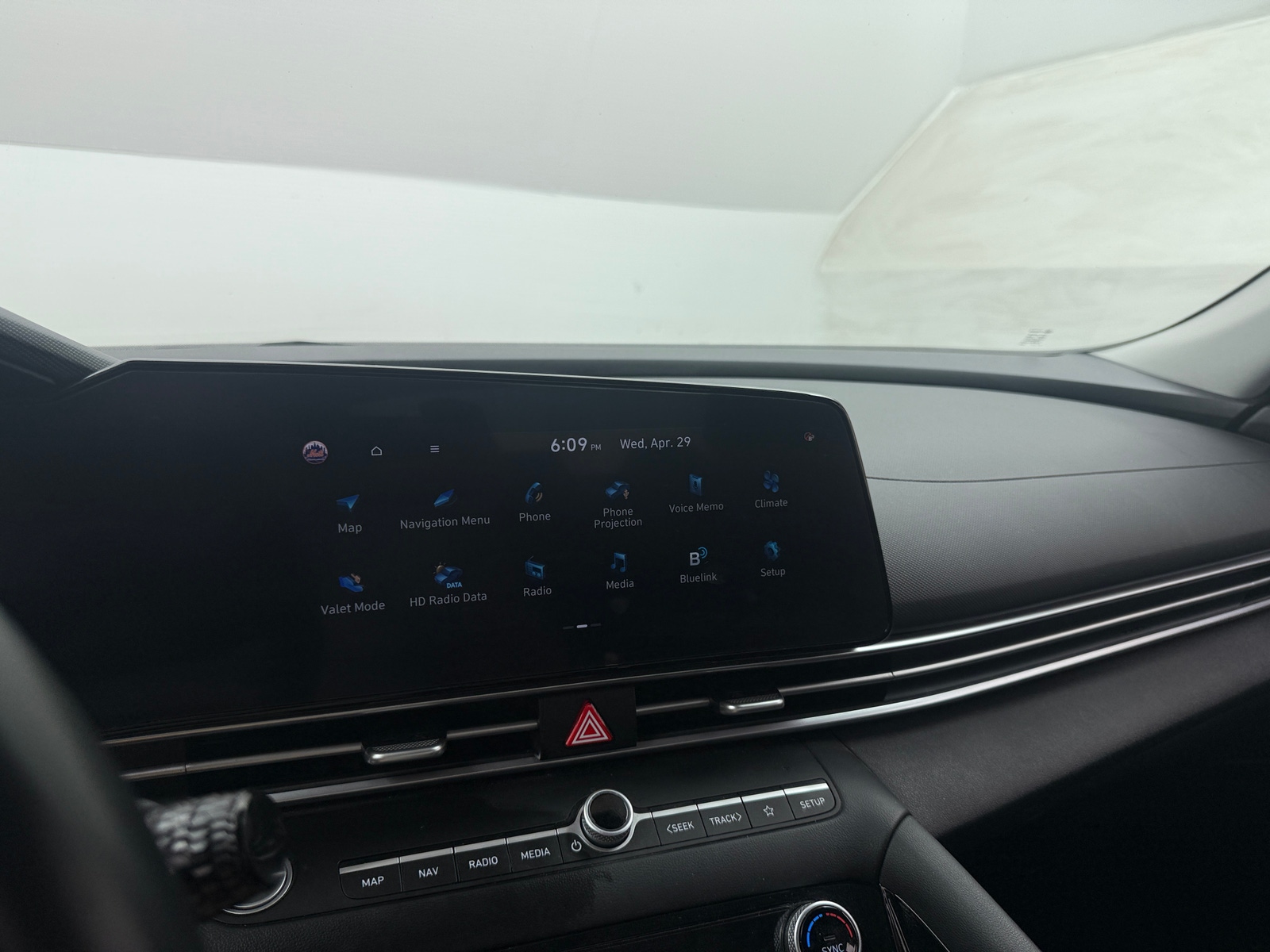 Thumbnail: 2023 Hyundai Elantra - 4