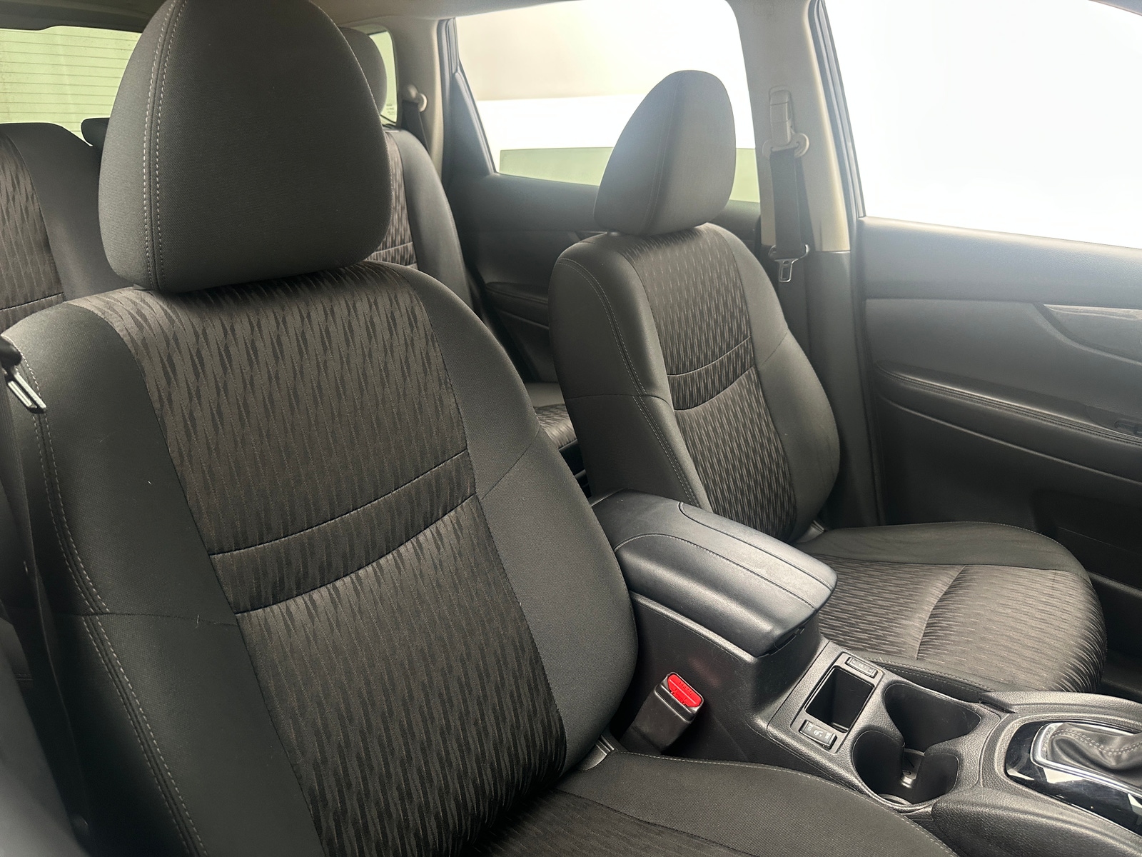 Thumbnail: 2019 Nissan Rogue - 2
