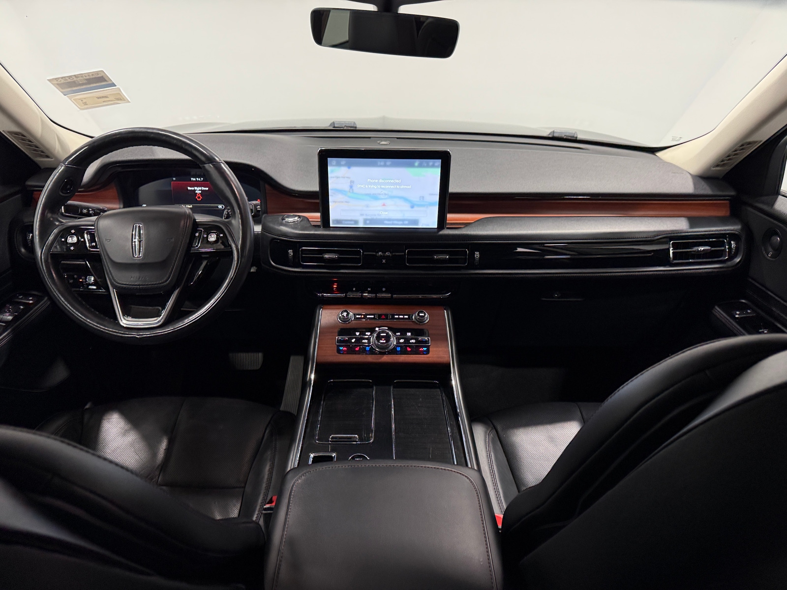Thumbnail: 2023 Lincoln Aviator - 3