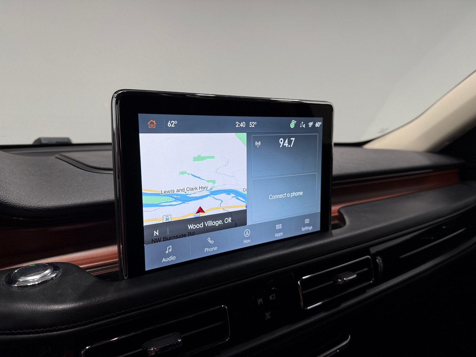 Thumbnail: 2023 Lincoln Aviator - 4