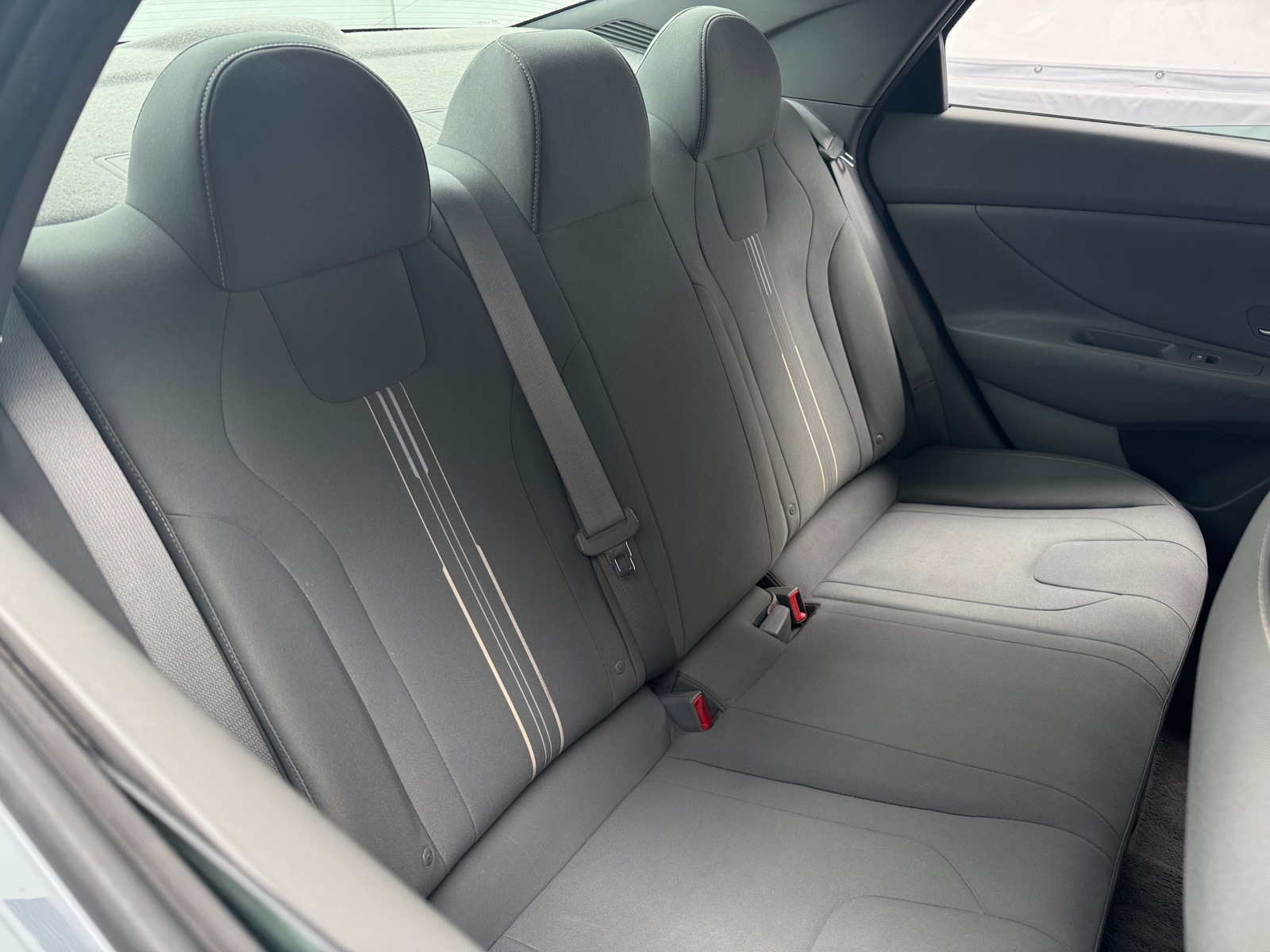 Thumbnail: 2021 Hyundai Elantra - 6