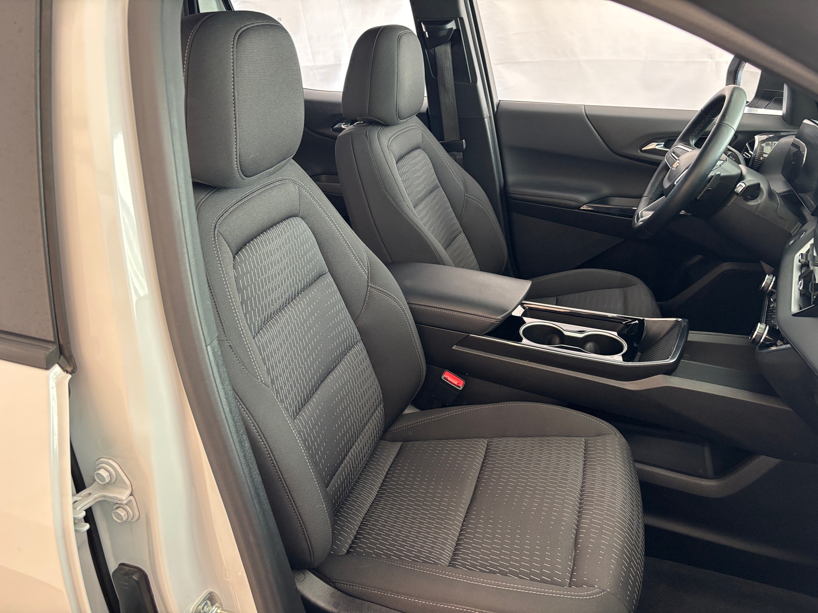 Thumbnail: 2025 Chevrolet Equinox - 2