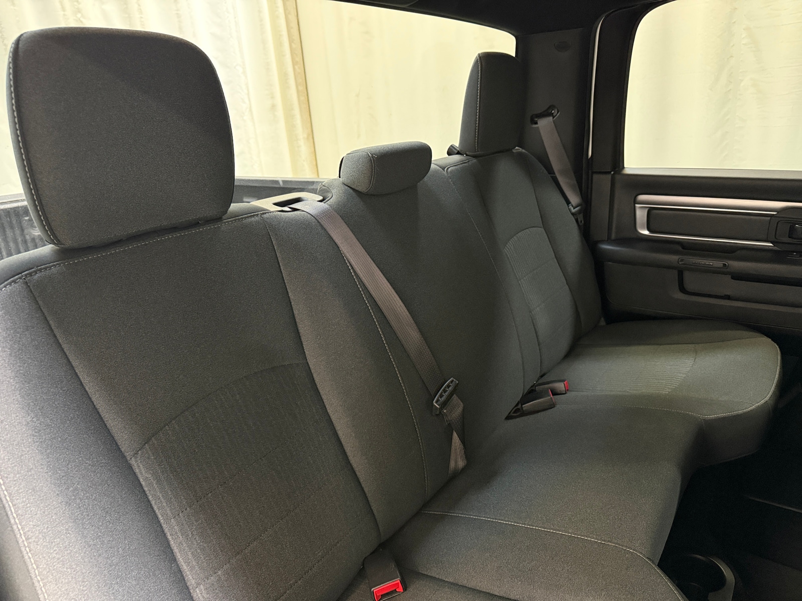 Thumbnail: 2021 RAM 1500 Classic - 6