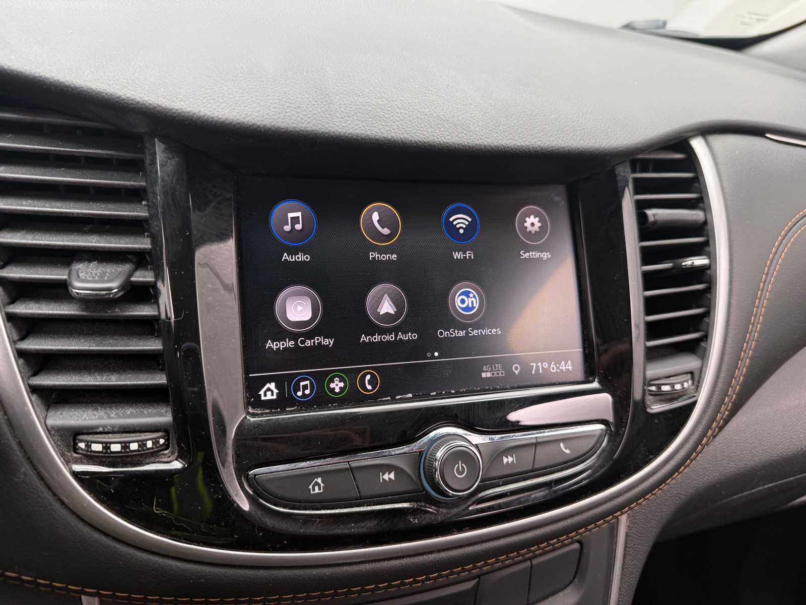 Thumbnail: 2022 Chevrolet Trax - 4