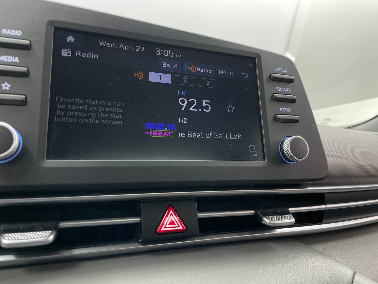 Thumbnail: 2021 Hyundai Elantra - 4