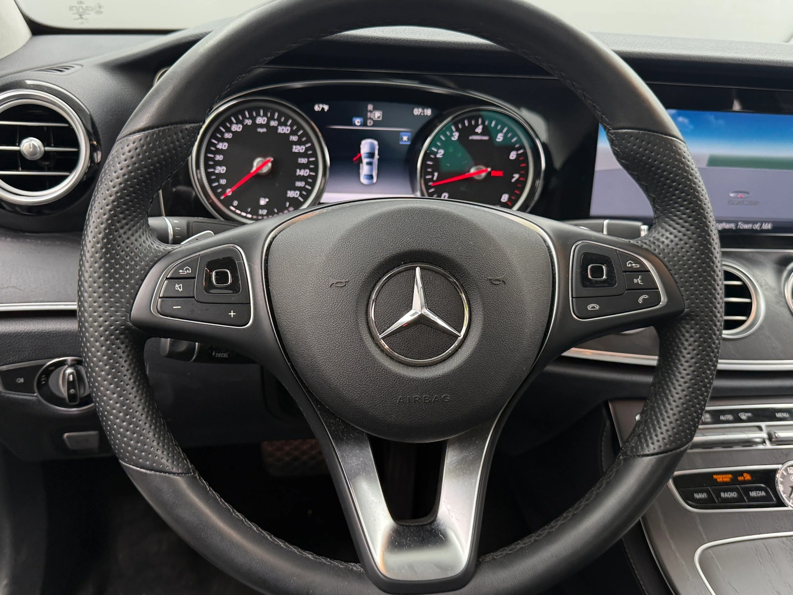 Thumbnail: 2018 Mercedes-Benz E-Class - 4