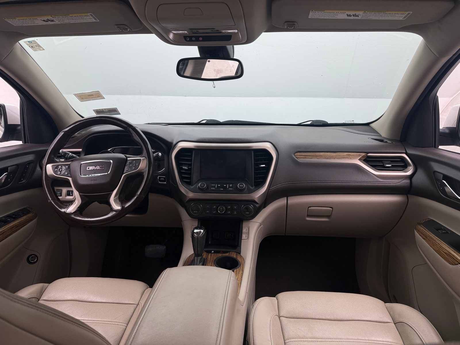 Thumbnail: 2017 GMC Acadia - 2