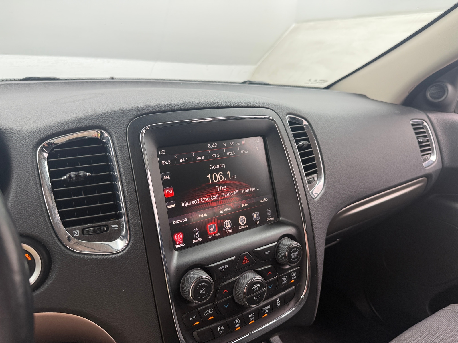 Thumbnail: 2017 Dodge Durango - 4