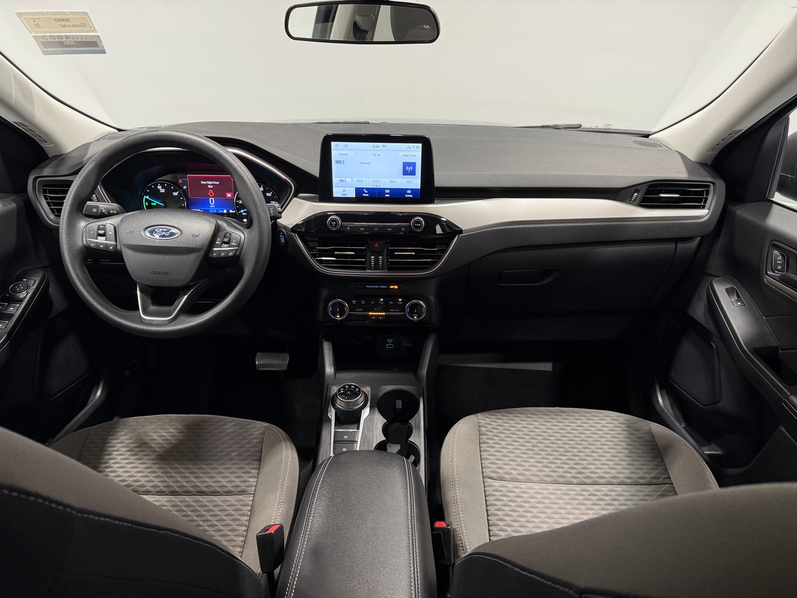 Thumbnail: 2022 Ford Escape - 3