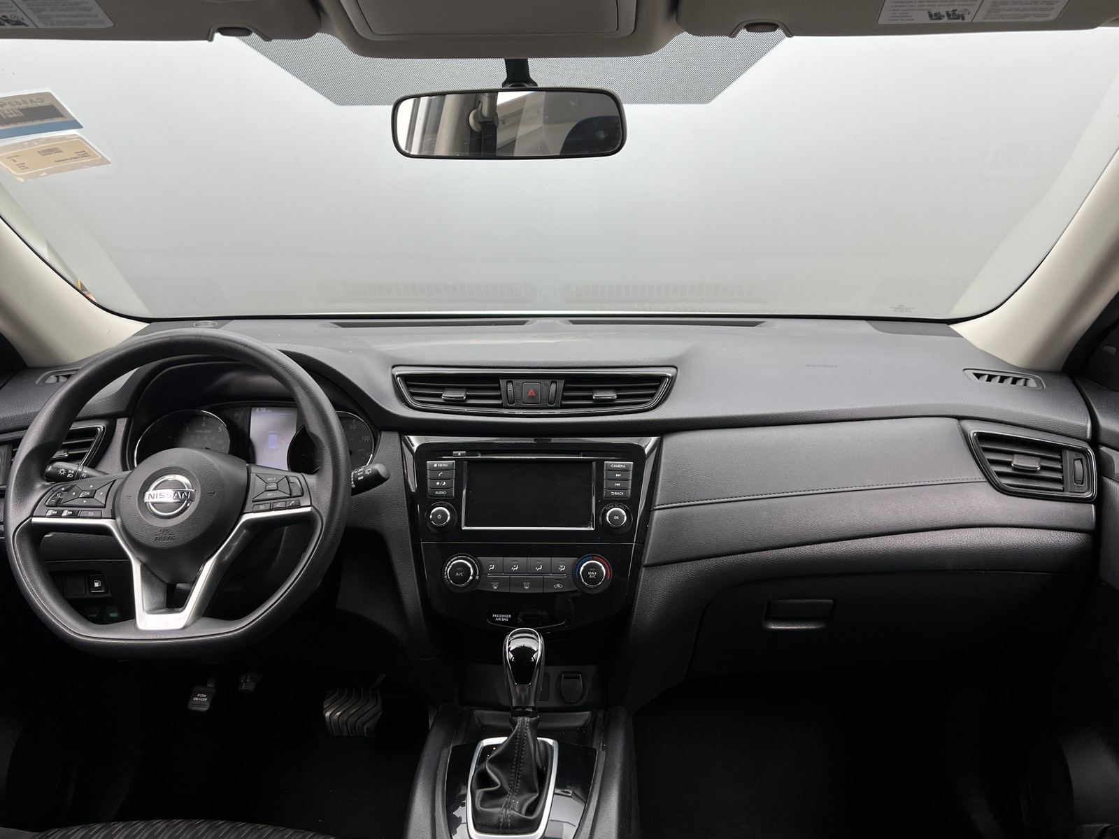 Thumbnail: 2018 Nissan Rogue - 3