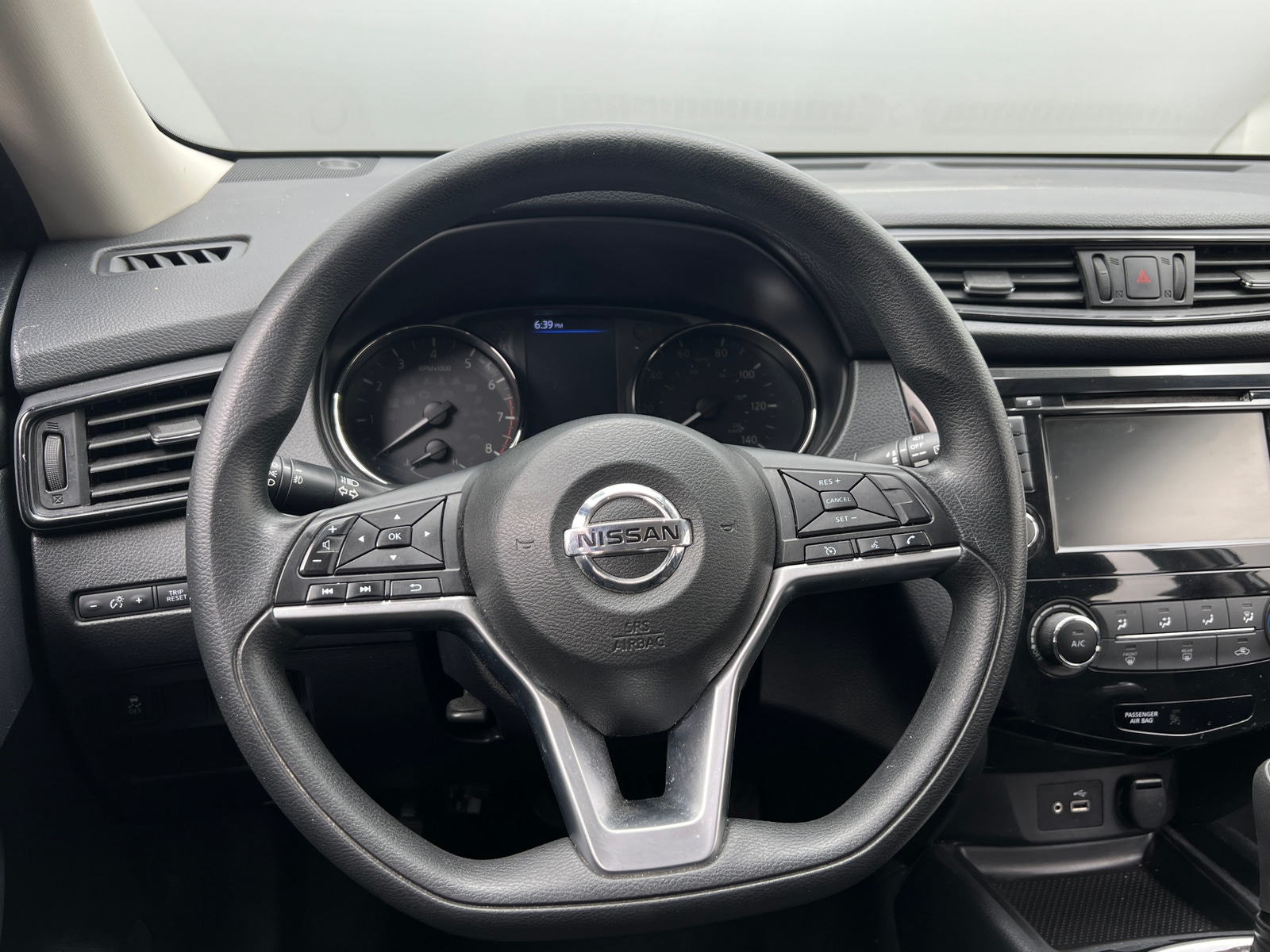 Thumbnail: 2018 Nissan Rogue - 5