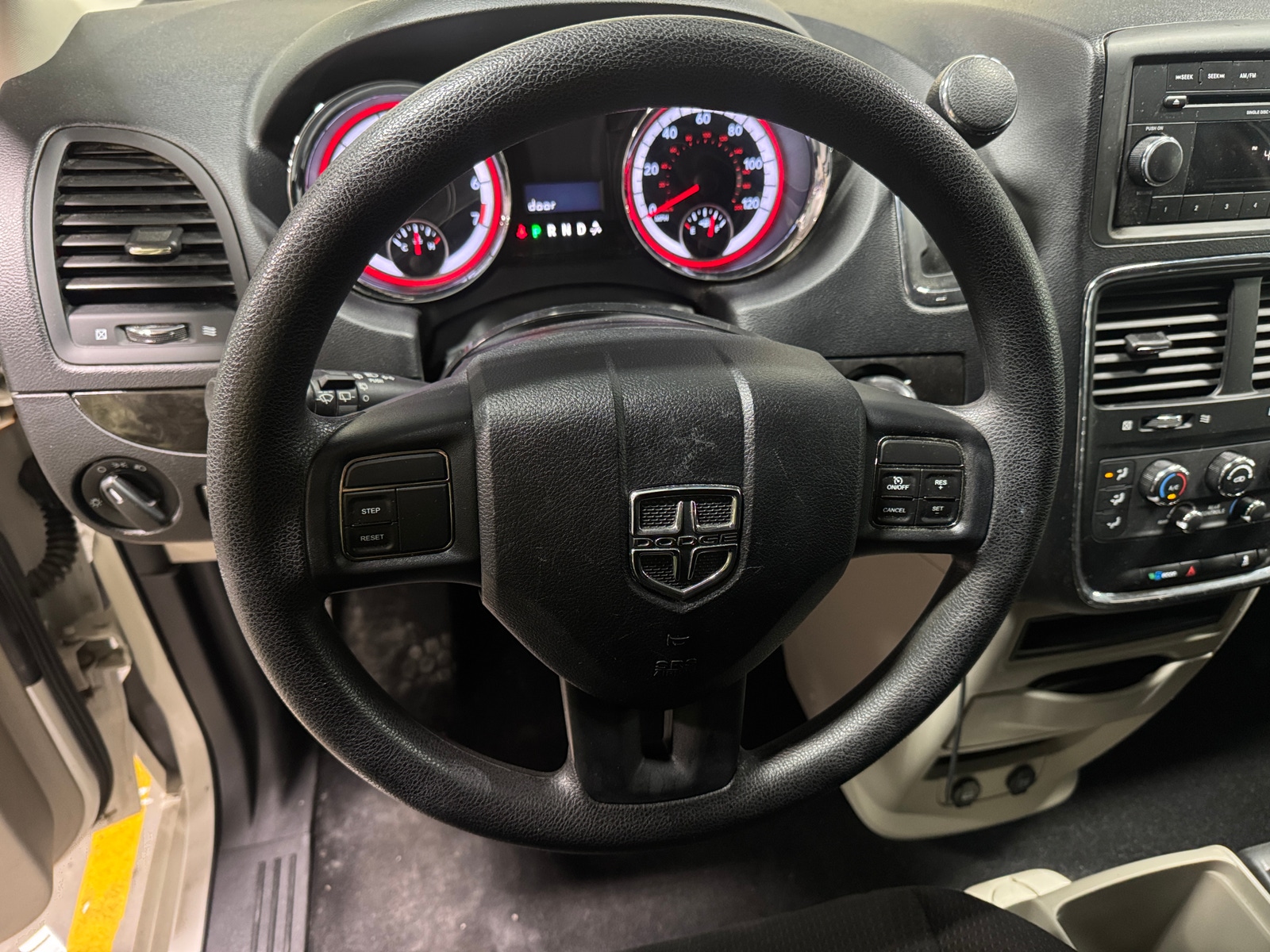 Thumbnail: 2012 Dodge Grand Caravan - 5