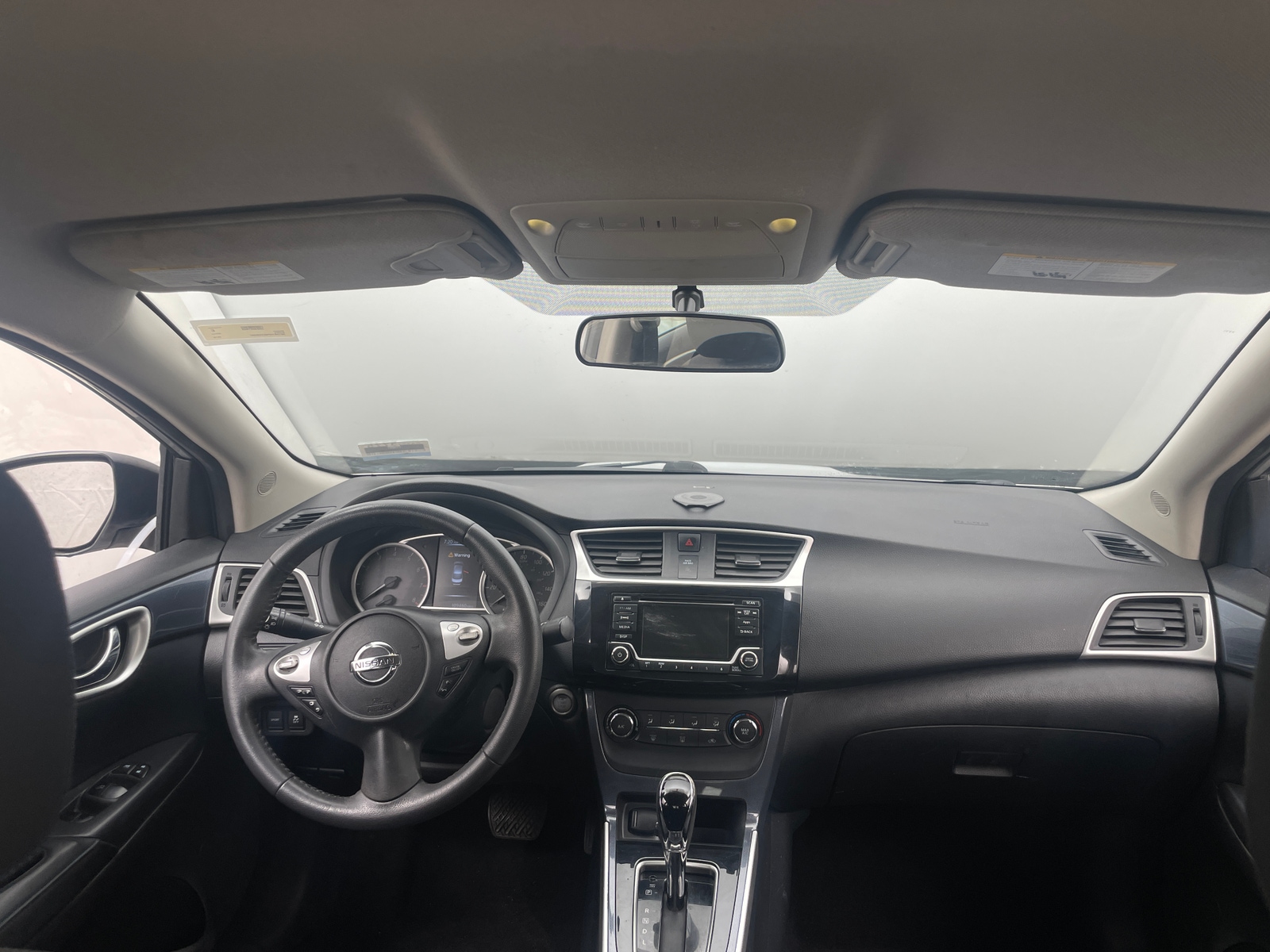 Thumbnail: 2016 Nissan Sentra - 3