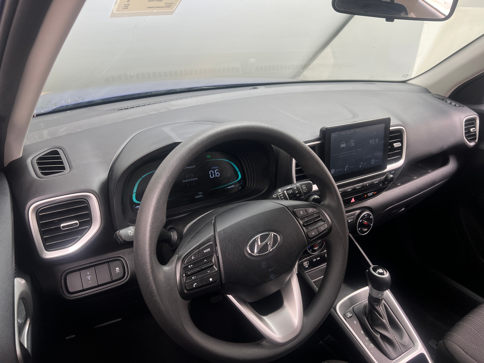 Thumbnail: 2024 Hyundai Venue - 3
