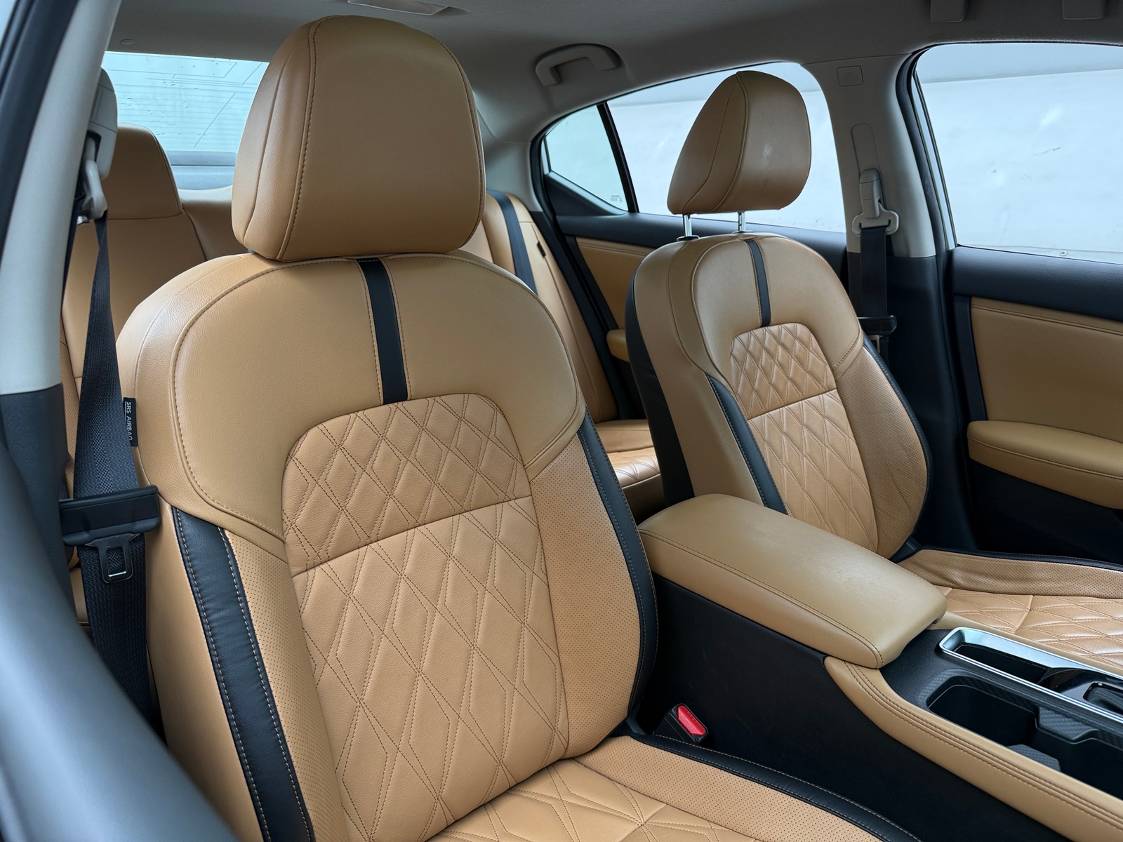 Thumbnail: 2021 Nissan Sentra - 2