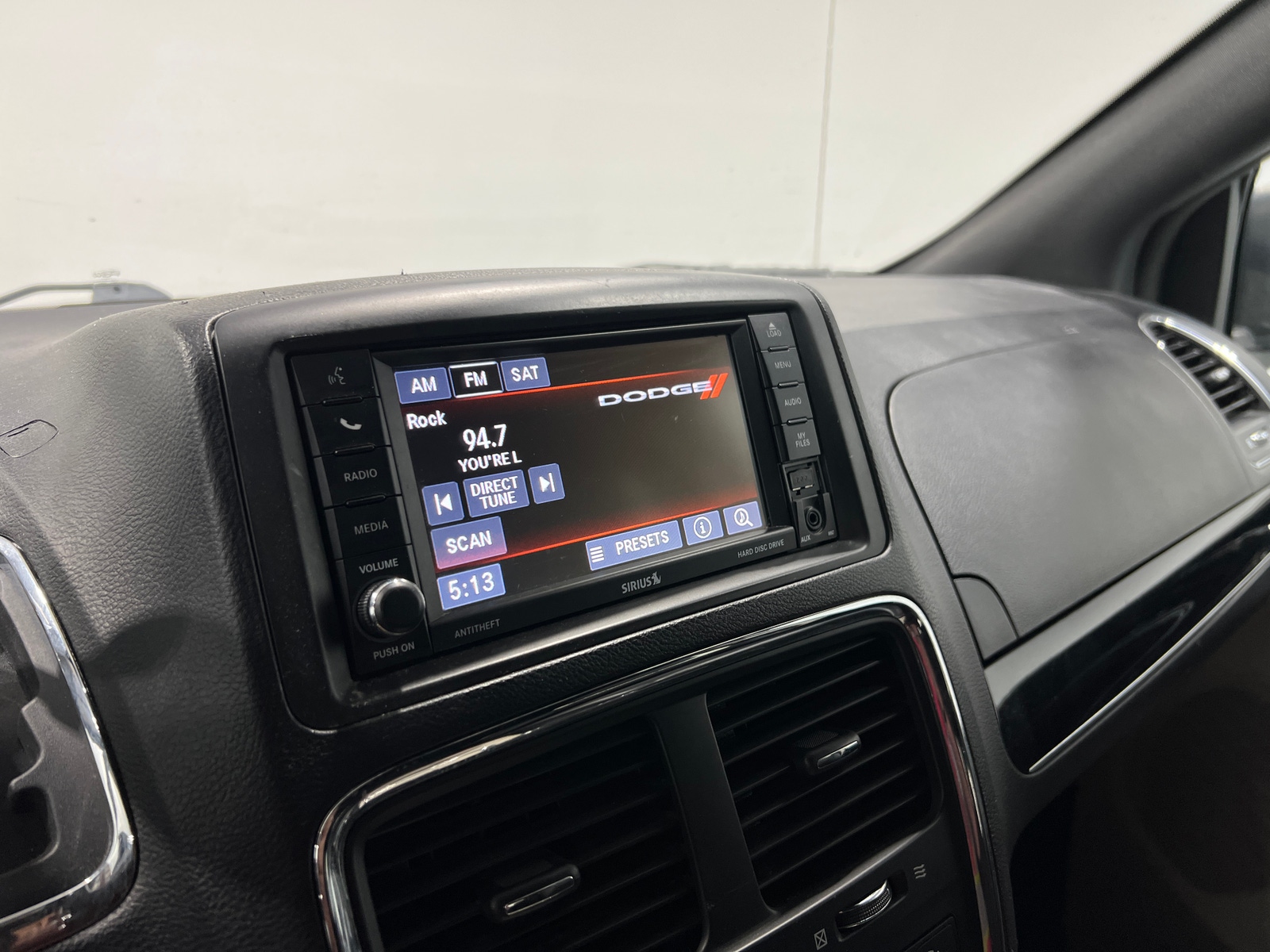 Thumbnail: 2020 Dodge Grand Caravan - 4