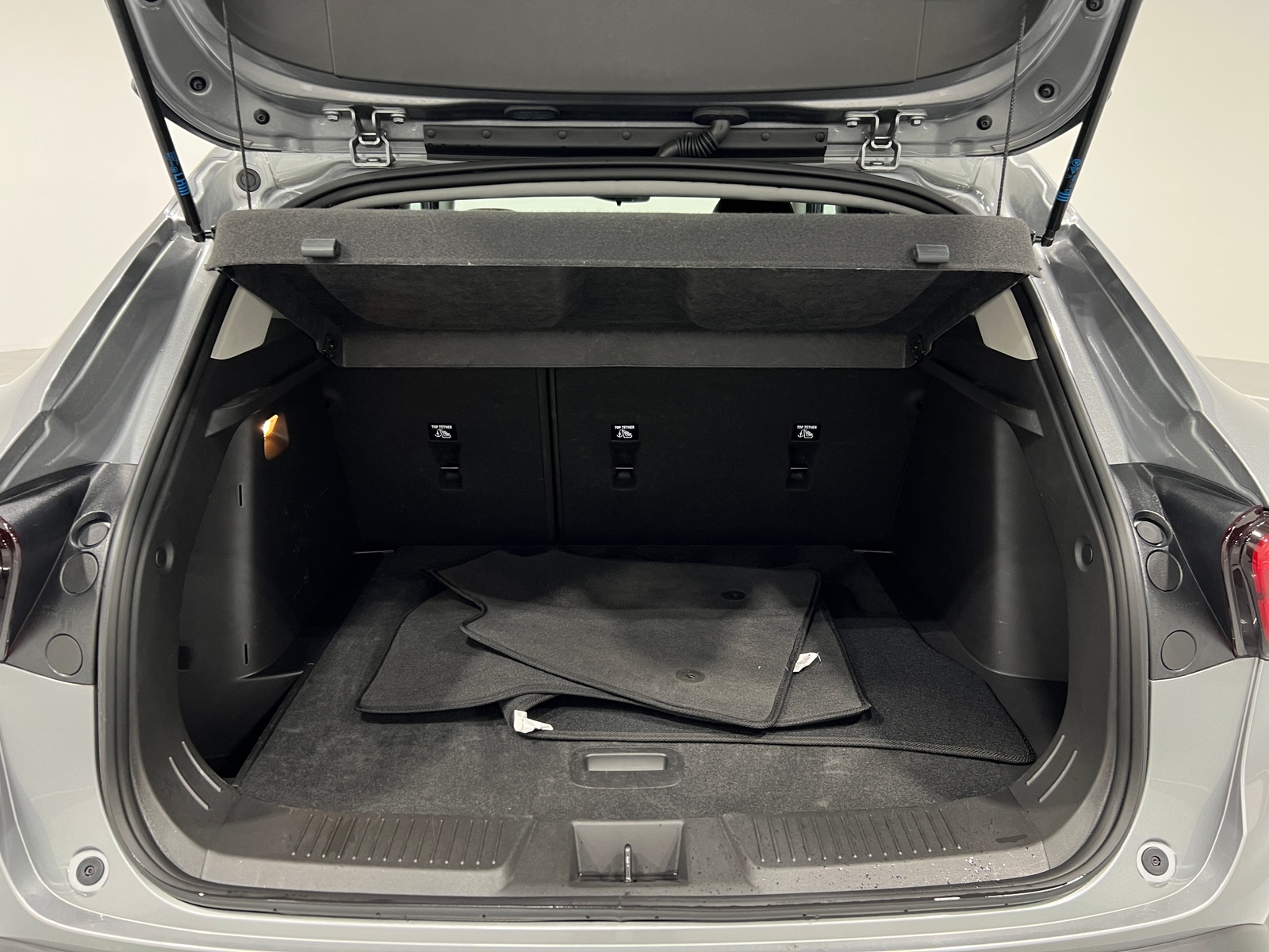 Thumbnail: 2025 Chevrolet Trax - 7