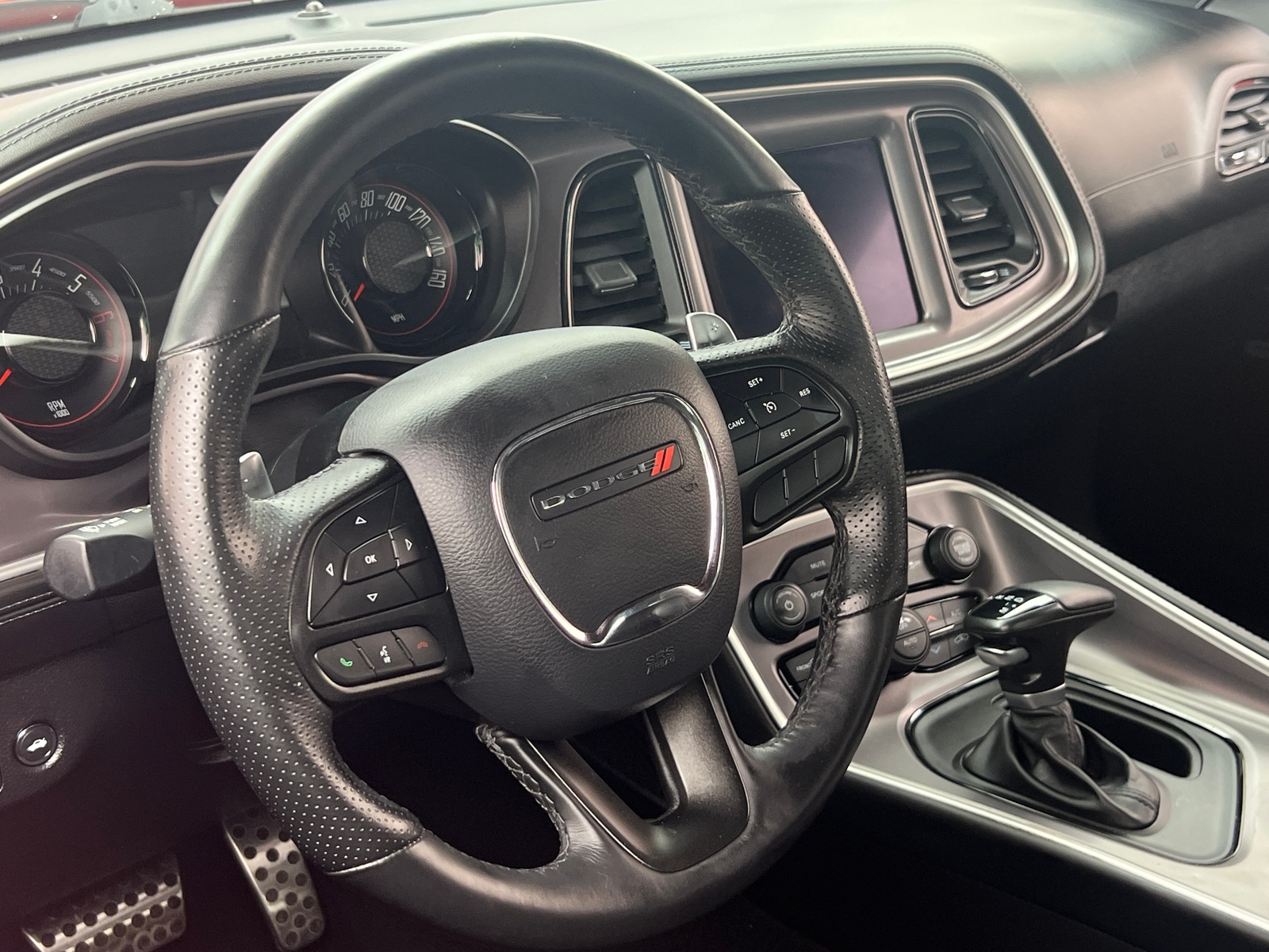 Thumbnail: 2022 Dodge Challenger - 4