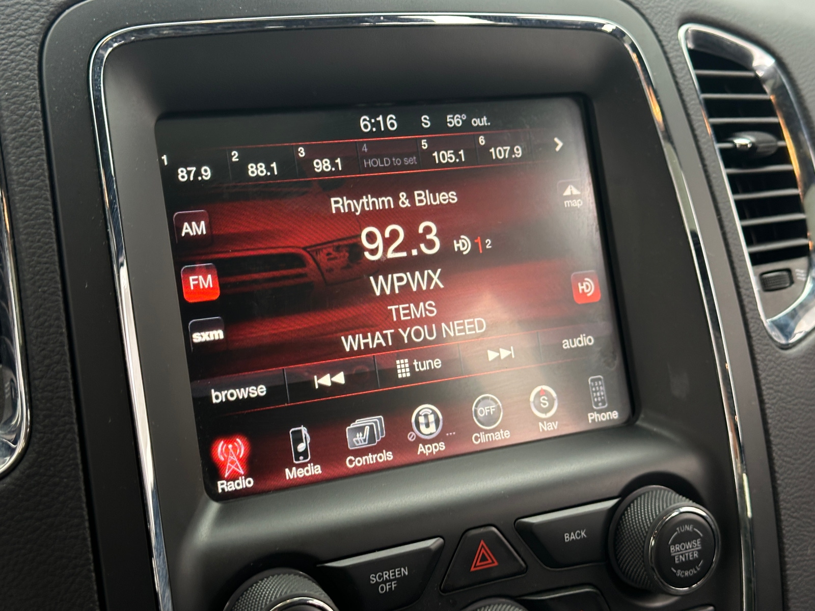 Thumbnail: 2017 Dodge Durango - 3