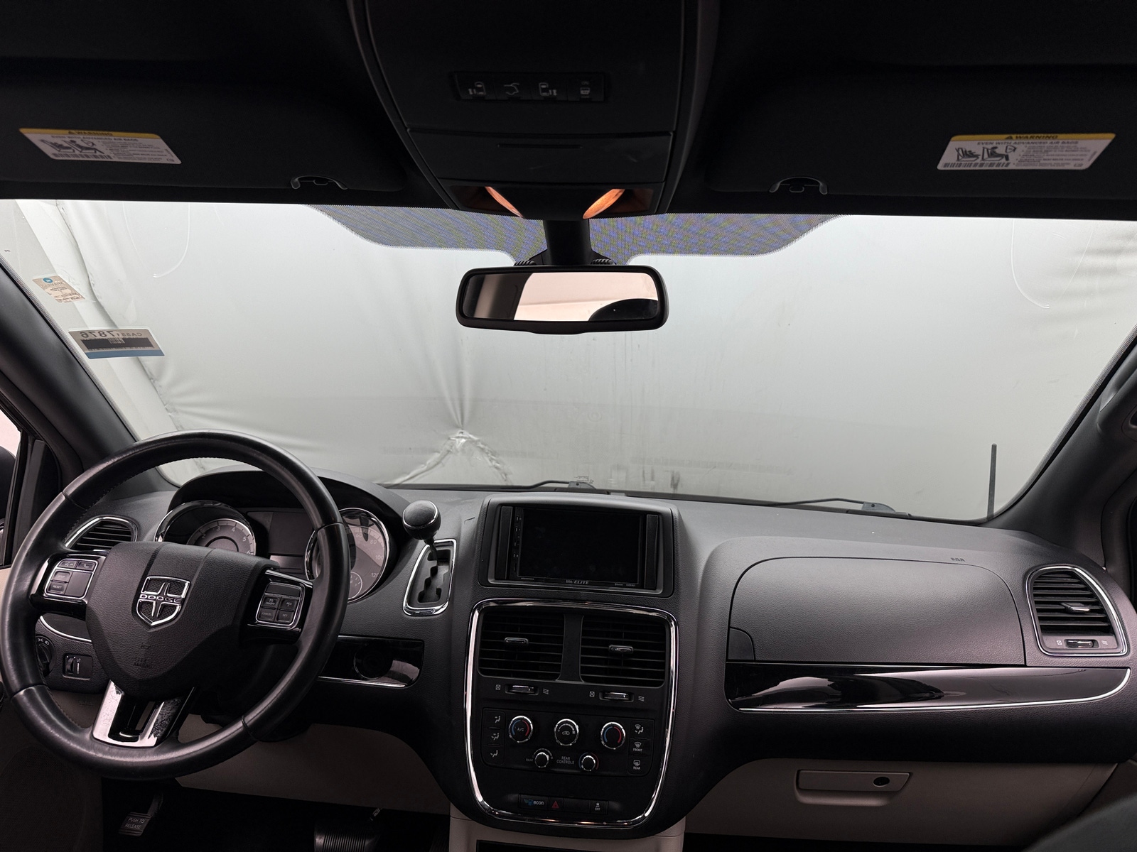Thumbnail: 2019 Dodge Grand Caravan - 2
