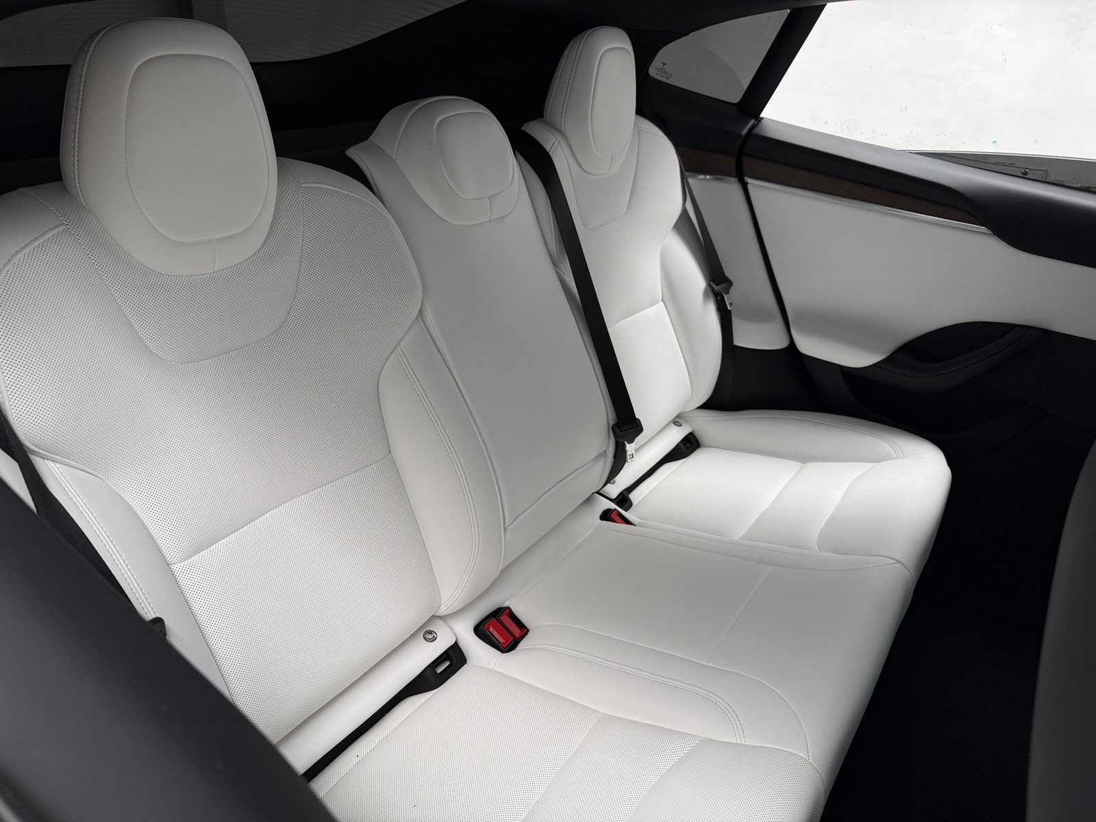 Thumbnail: 2023 Tesla Model S - 5