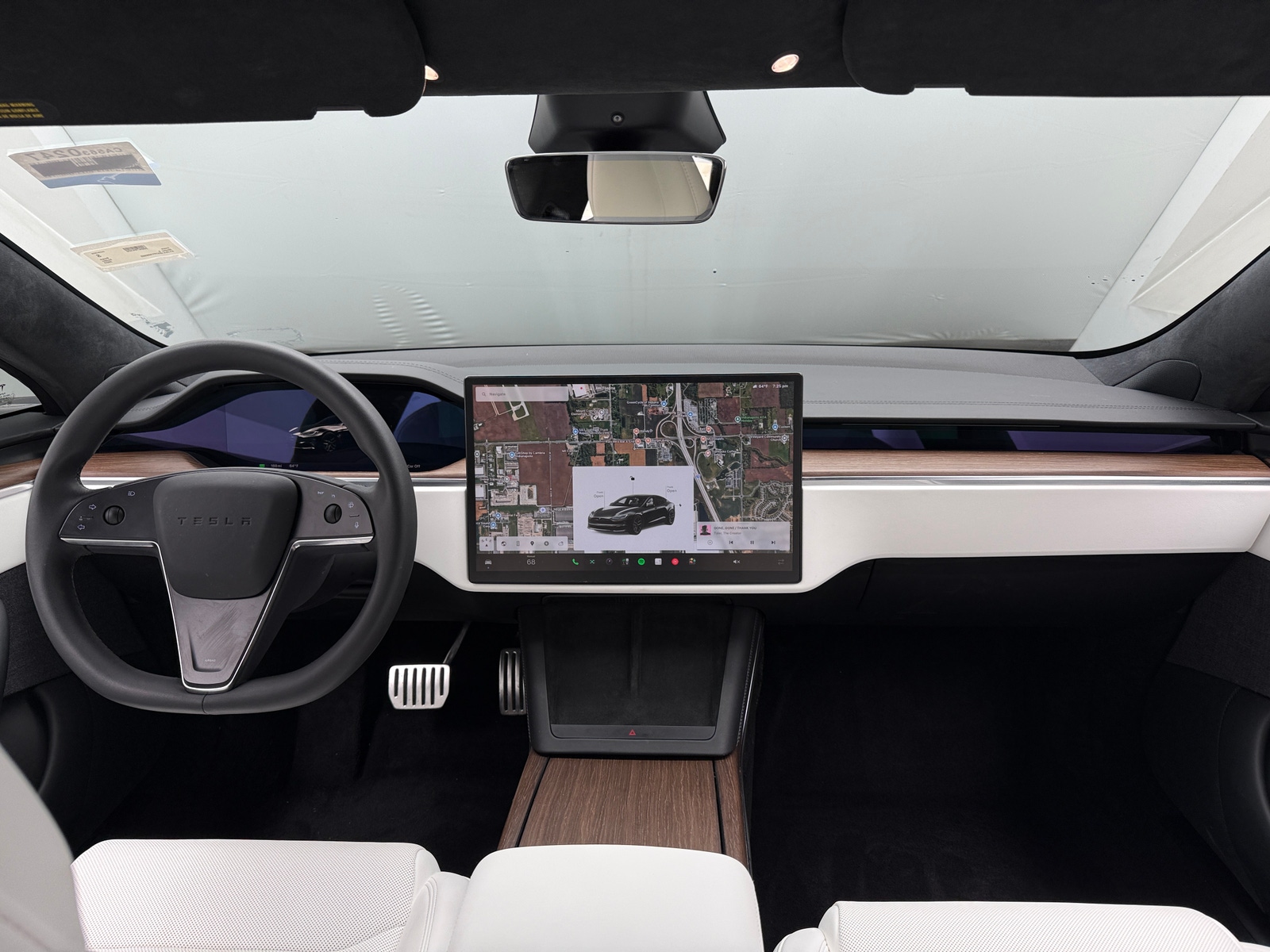 Thumbnail: 2023 Tesla Model S - 2